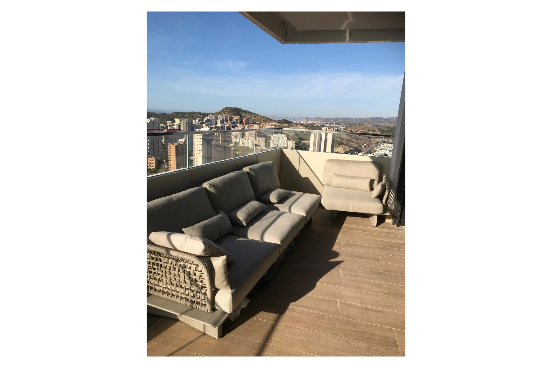 Resale - Apartment / flat - Benidorm - Zona de Poniente