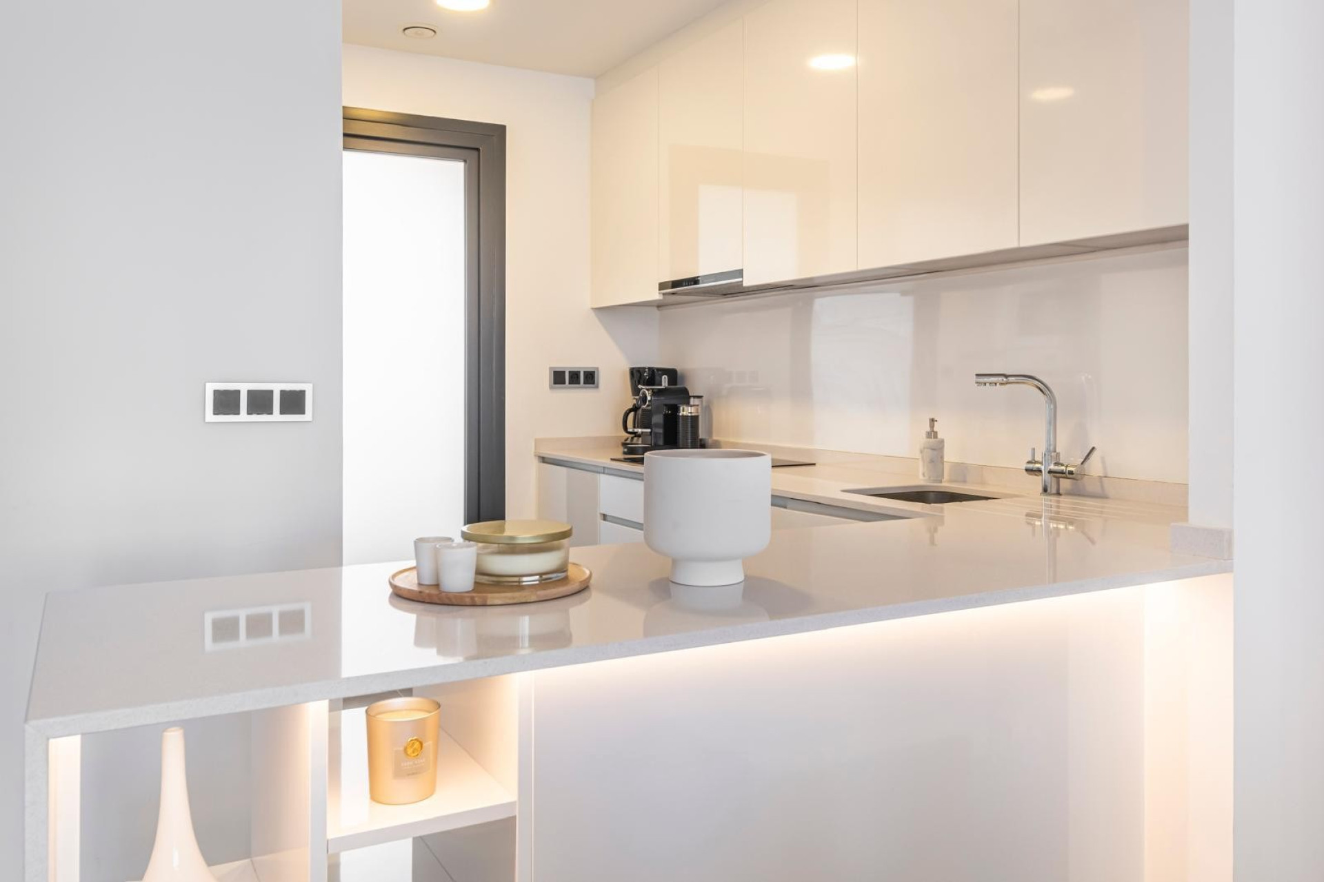 Resale - Apartment / flat - Benidorm - Zona de Poniente