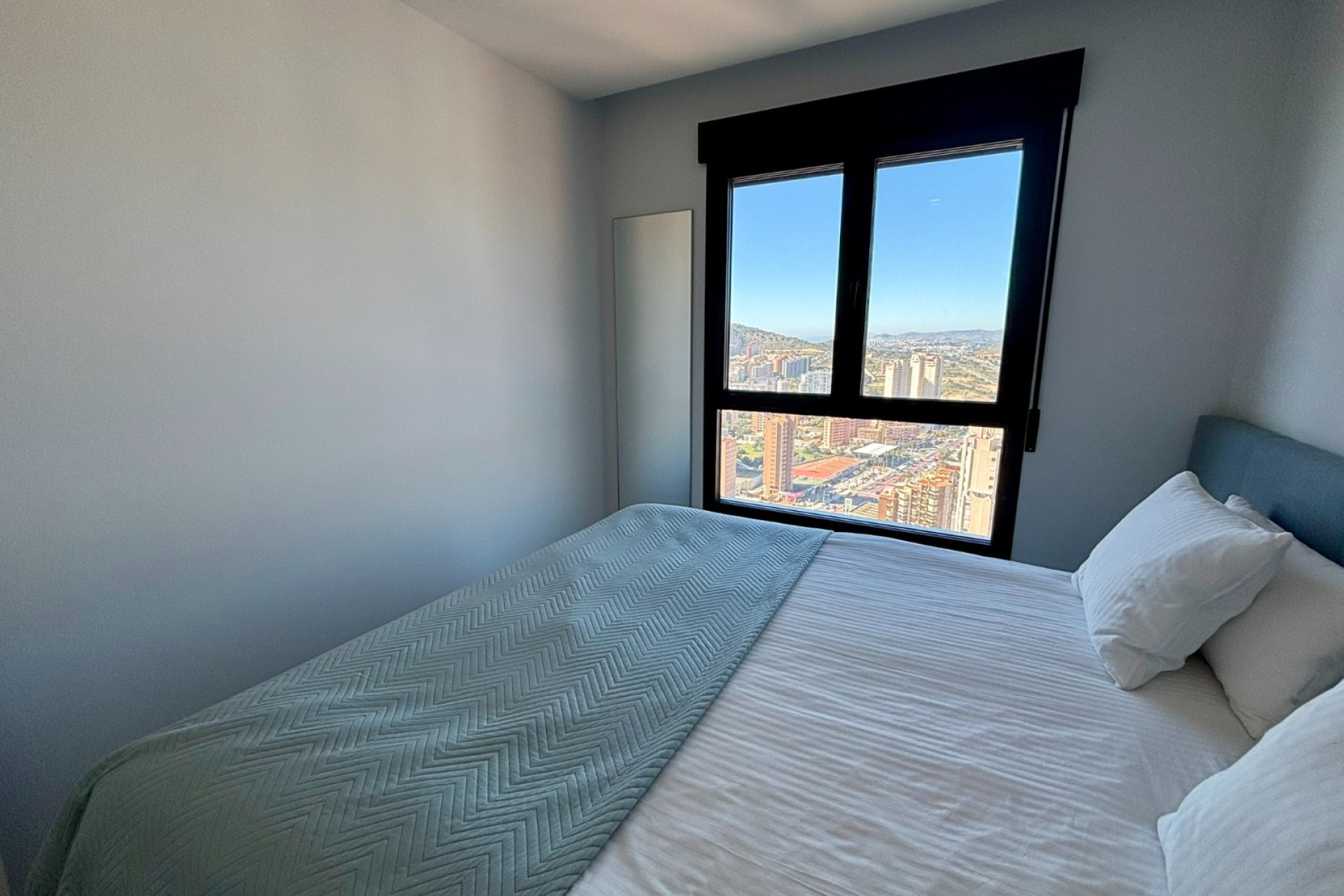 Resale - Apartment / flat - Benidorm - Zona de Poniente