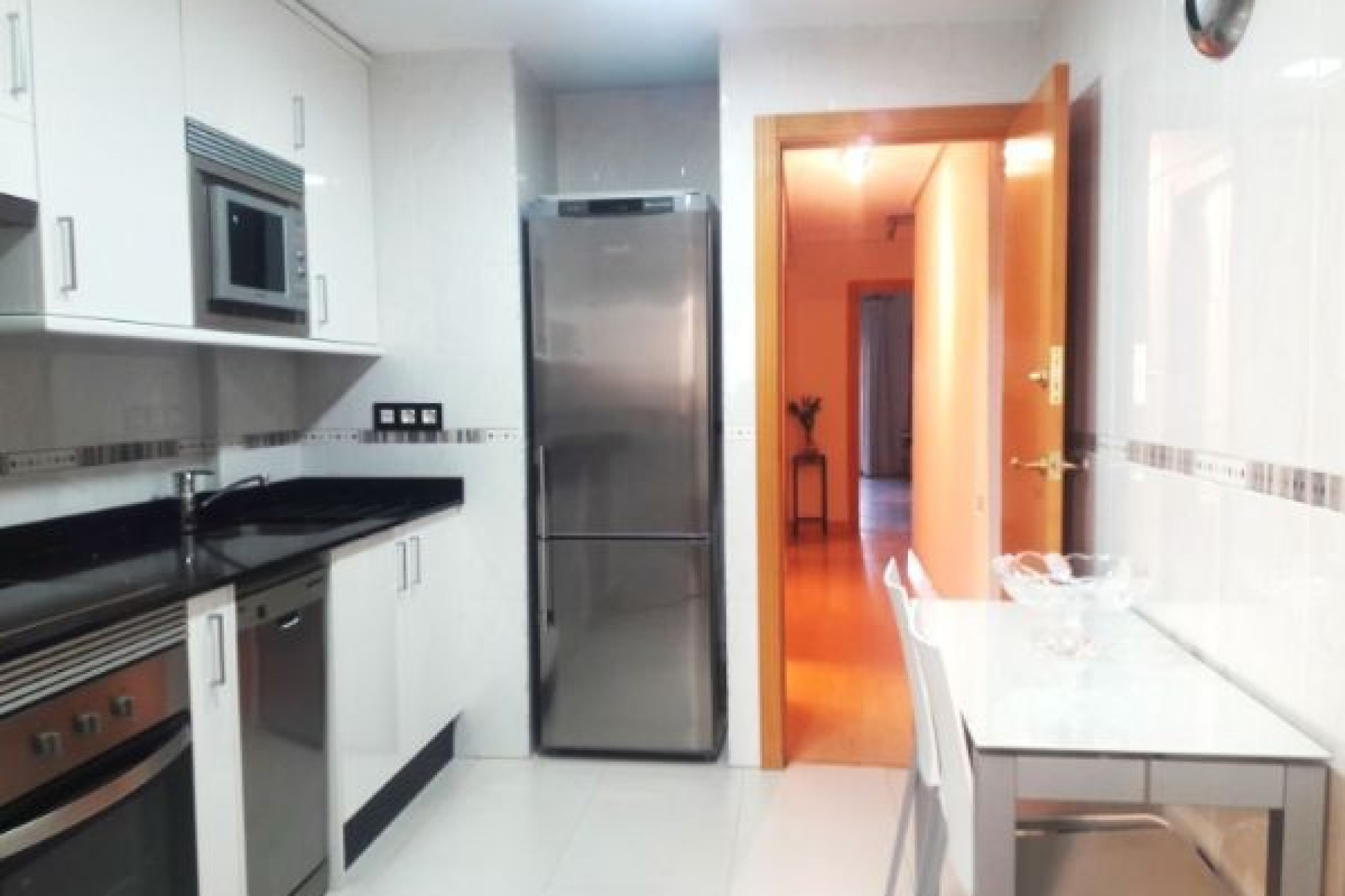 Resale - Apartment / flat - Benidorm - Zona de Poniente
