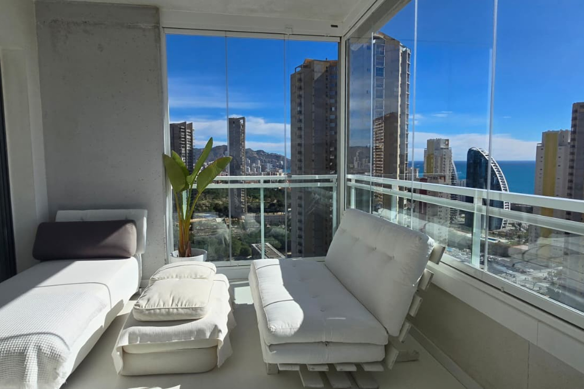 Resale - Apartment / flat - Benidorm - Zona de Poniente