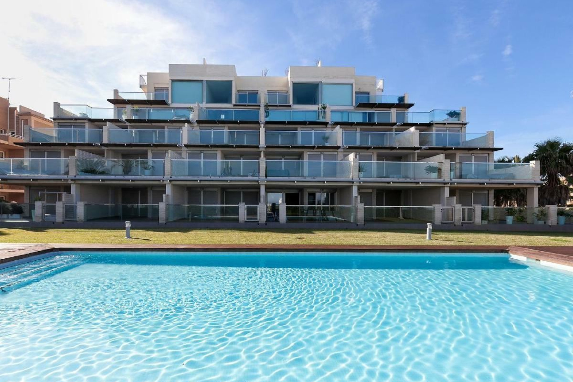 Resale - Apartment / flat - Denia - Les Marines - Las Marinas