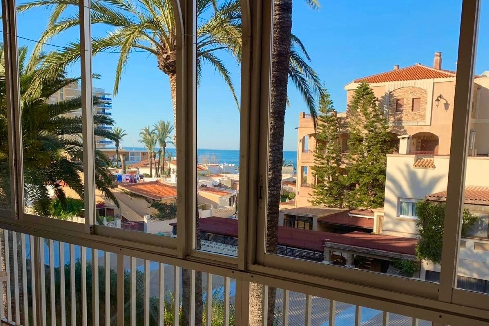 Resale - Apartment / flat - Denia - Les Marines - Las Marinas