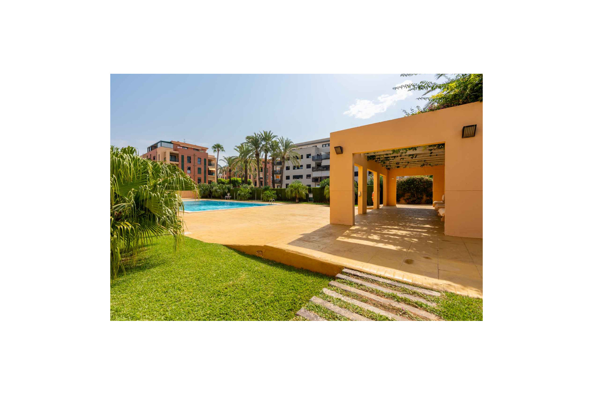 Resale - Apartment / flat - Denia - Port