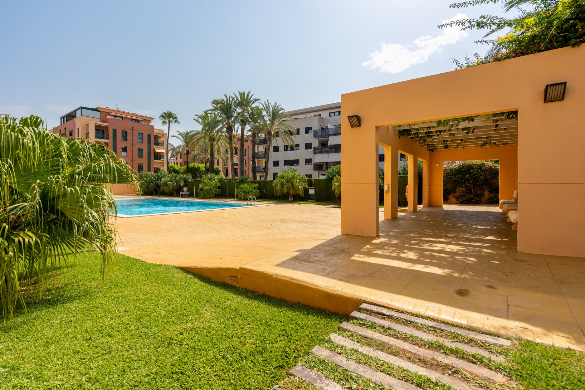 Resale - Apartment / flat - Denia - Port