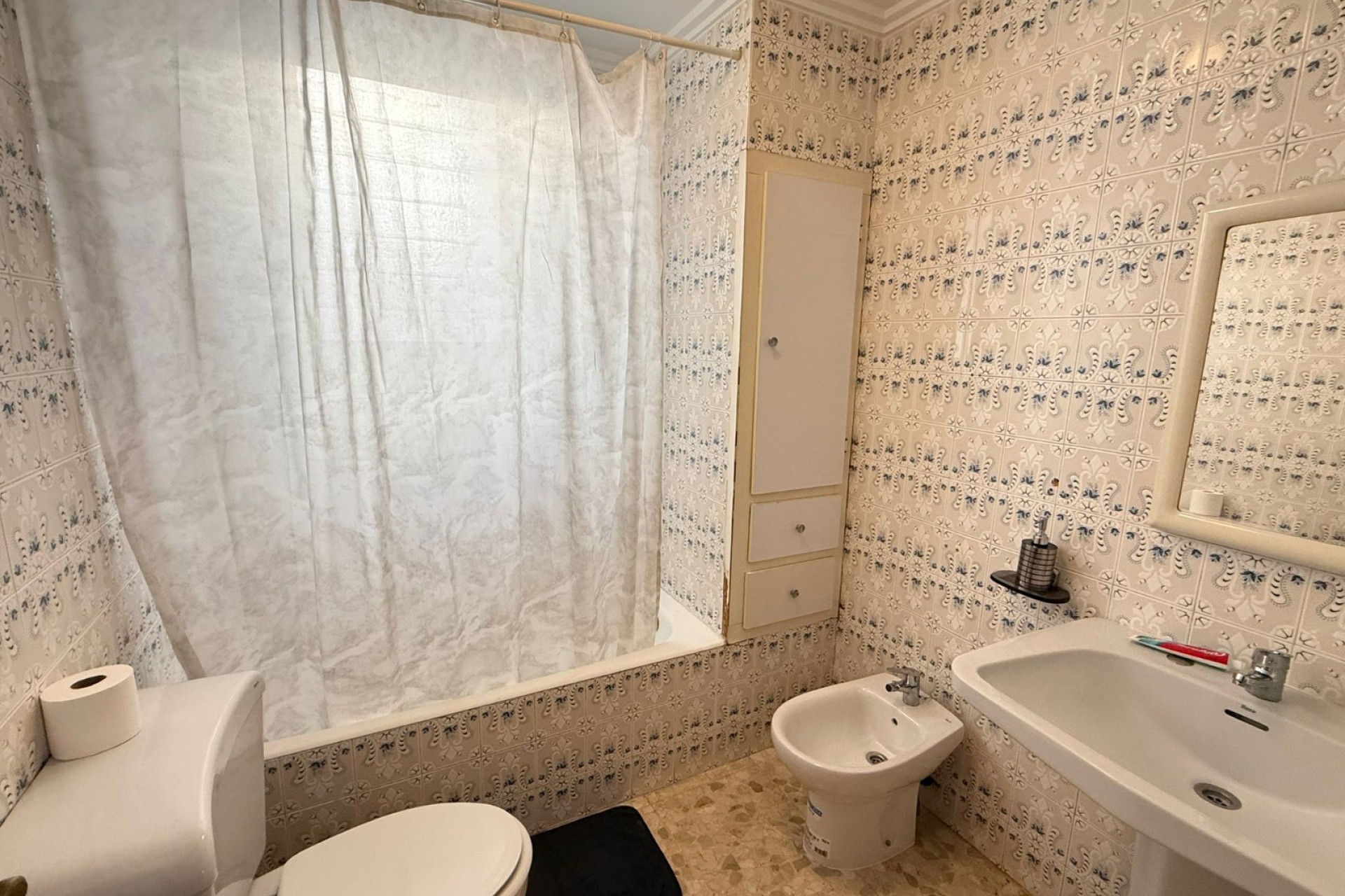 Resale - Apartment / flat - Miramar