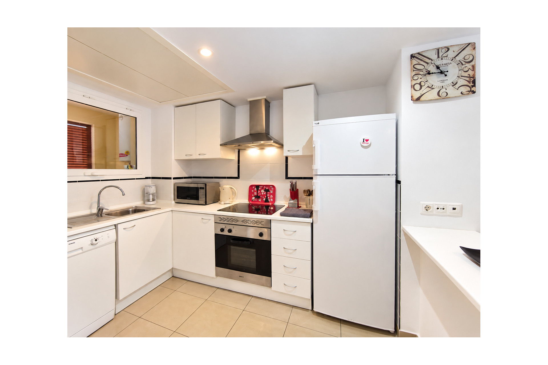 Resale - Apartment / flat - Orihuela Costa