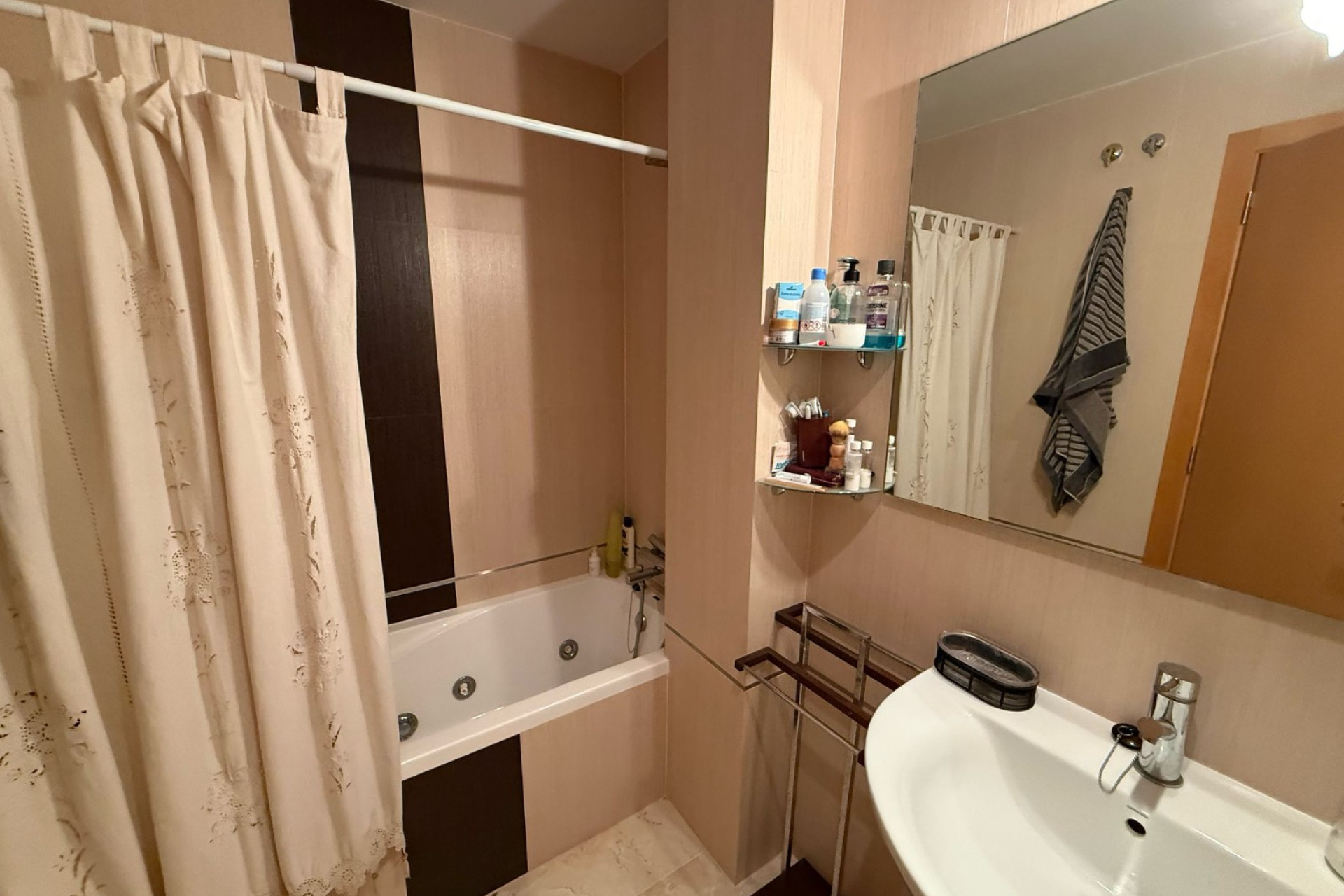 Resale - Apartment / flat - Pego