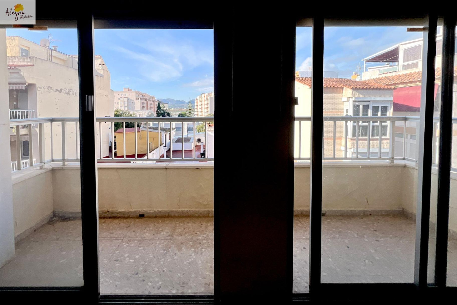 Resale - Apartment  - Gandía - Grao de Gandia