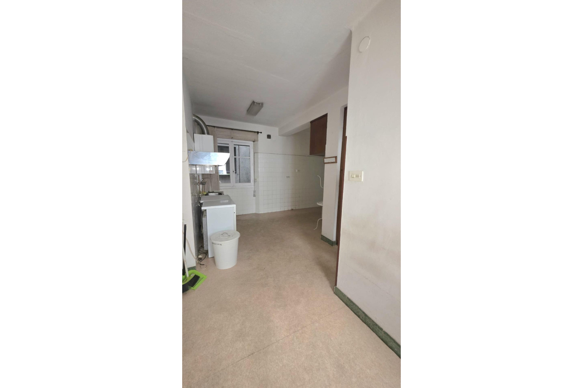 Resale - Apartment  - Gijon - Centro - Puerto