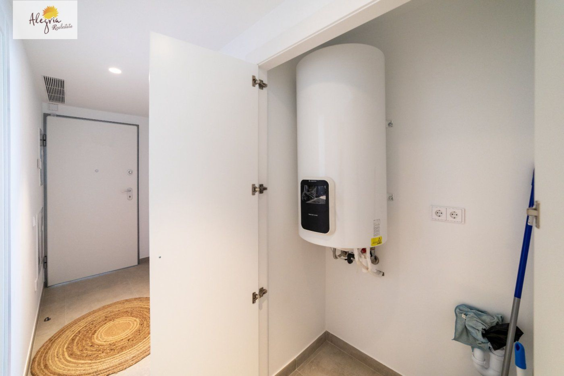 Resale - Apartment  - GRAN ALACANT - Balcones del Mar