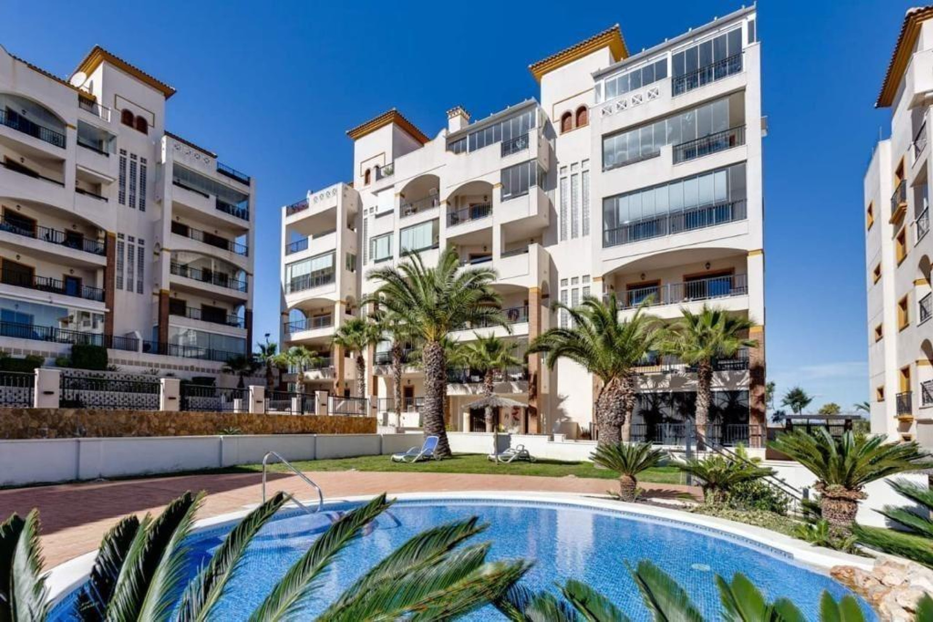 Resale - Apartment  - Guardamar del Segura - BAIX SEGURA Guardamar