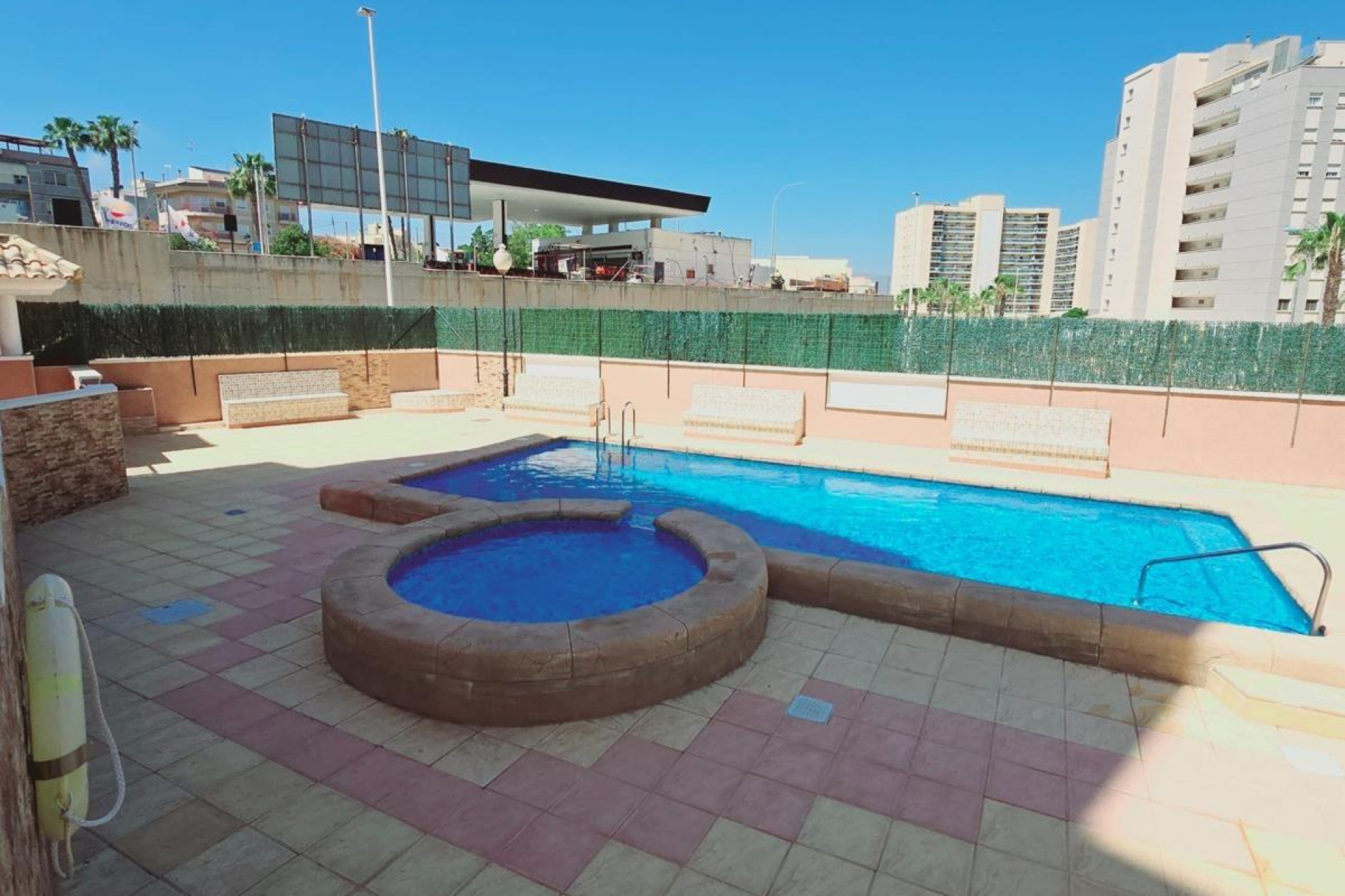 Resale - Apartment  - Guardamar del Segura - CENTRO