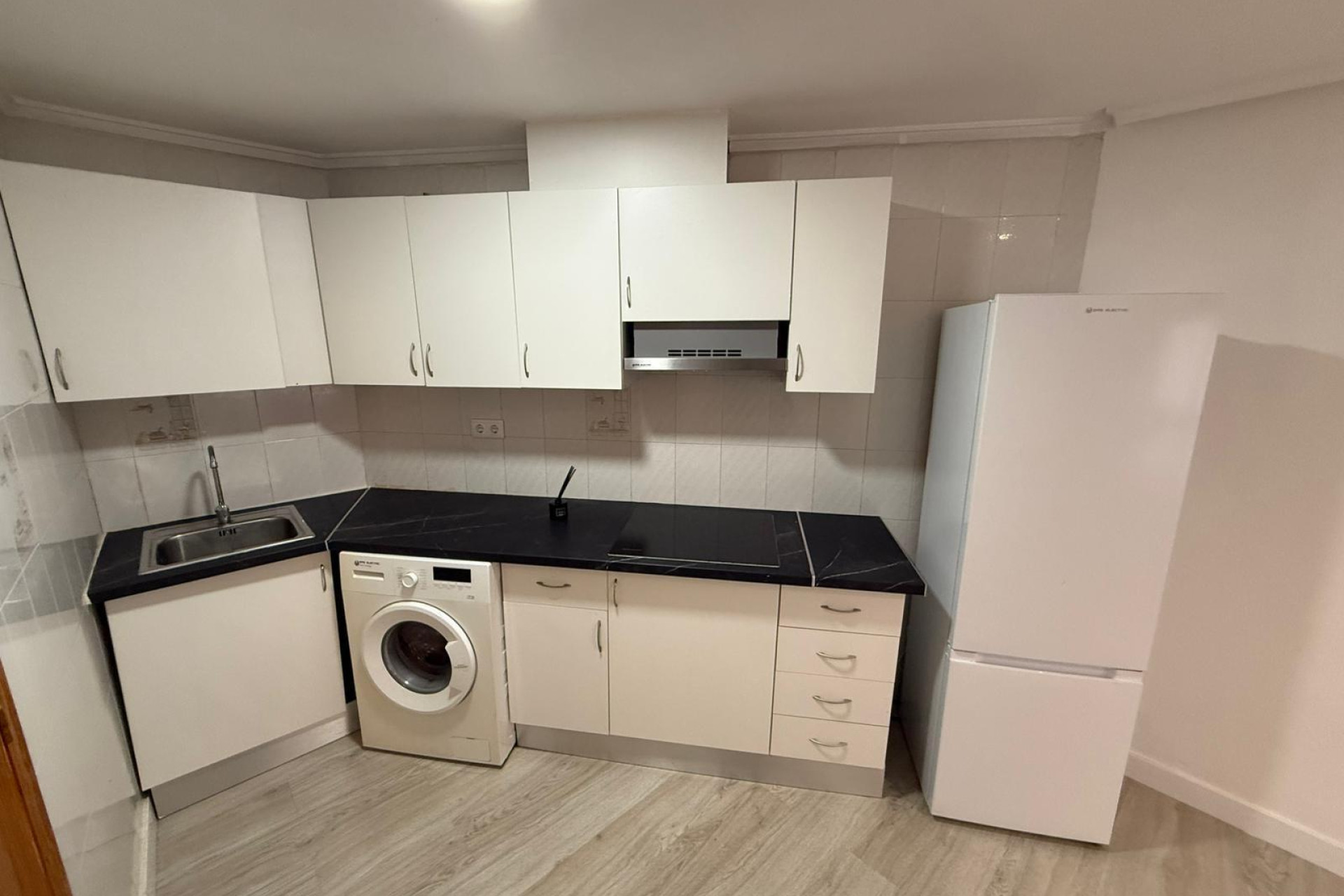 Resale - Apartment  - Guardamar del Segura - CENTRO