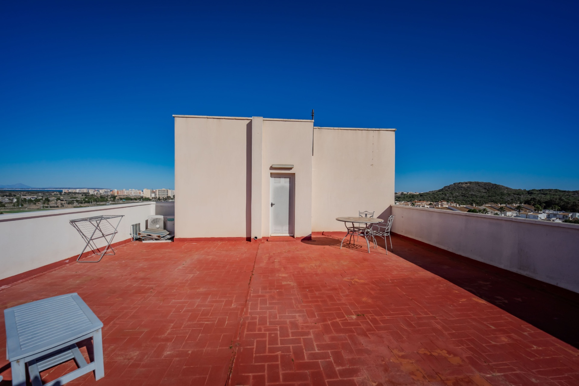 Resale - Apartment  - Guardamar del Segura - El Eden