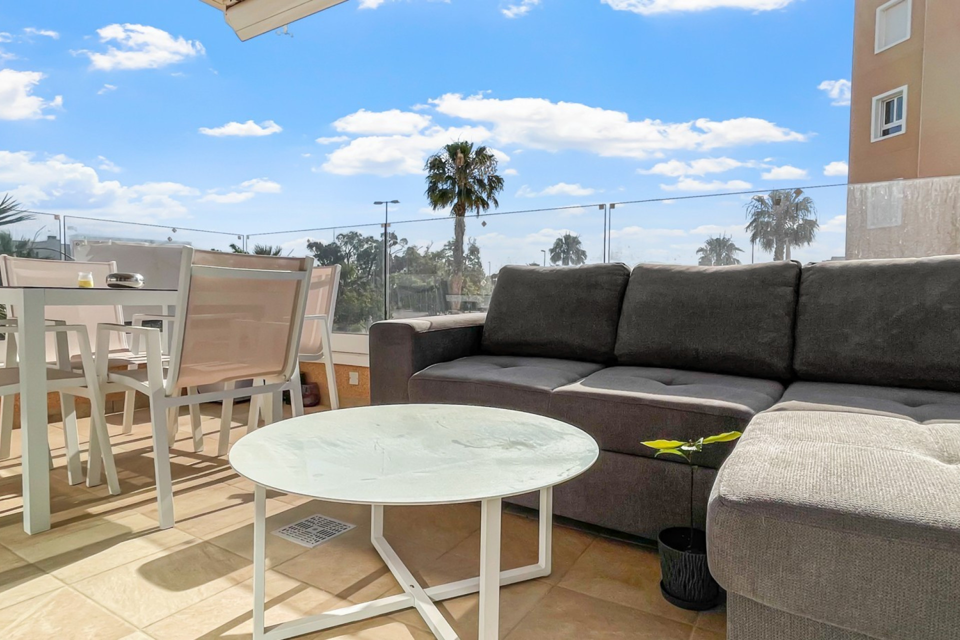 Resale - Apartment  - Guardamar del Segura - El Raso