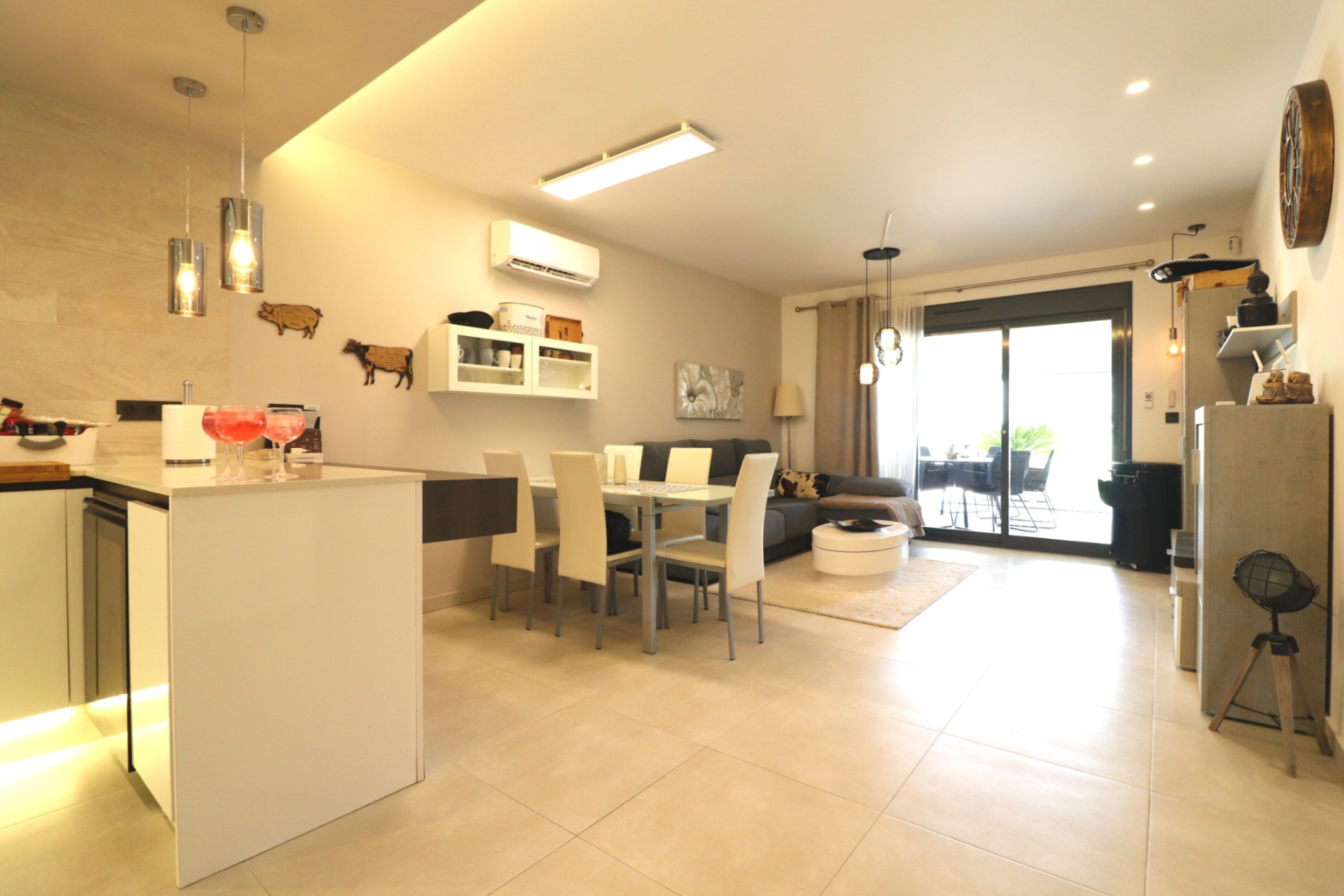 Resale - Apartment  - Guardamar del Segura - El Raso