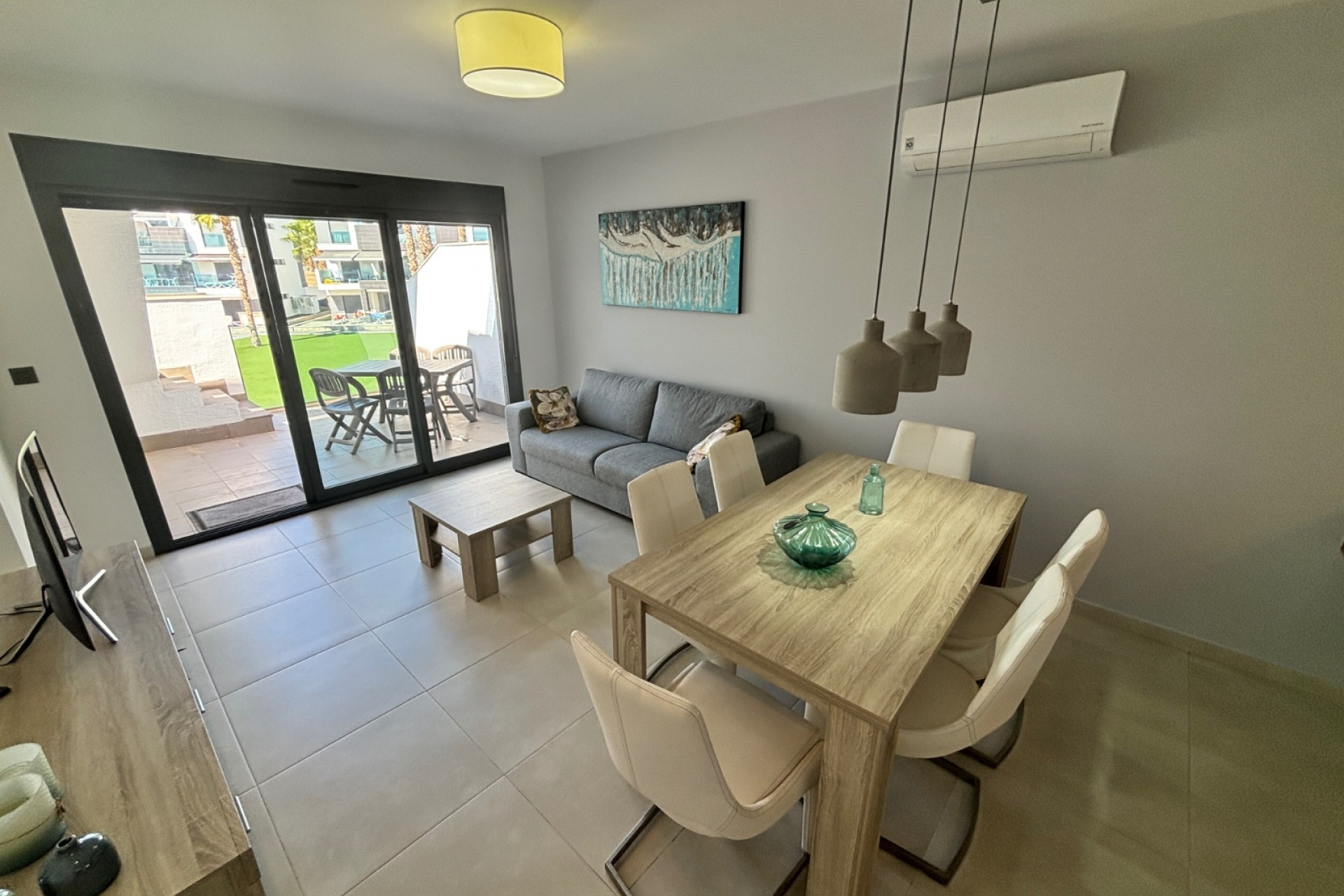 Resale - Apartment  - Guardamar del Segura - El Raso