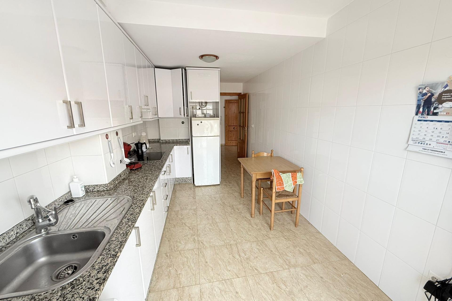 Resale - Apartment  - Guardamar del Segura - Guardamar Playa-Centro