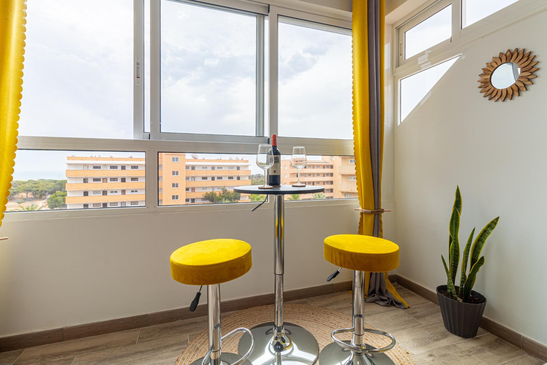 Resale - Apartment  - Guardamar del Segura - Lomas de Polo-Pinomar