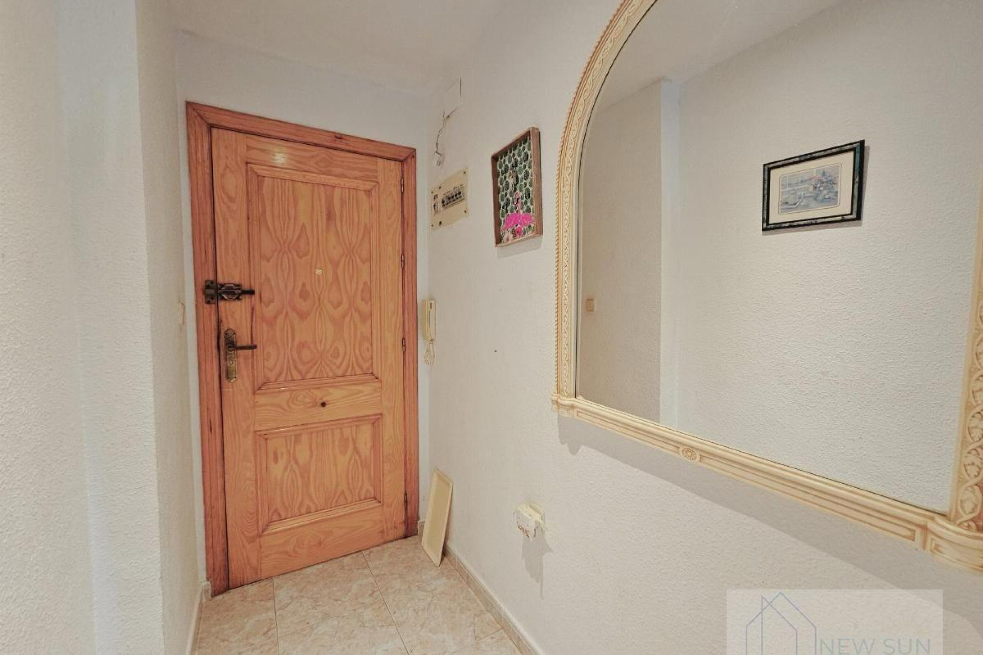 Resale - Apartment  - Guardamar del Segura - Pueblo