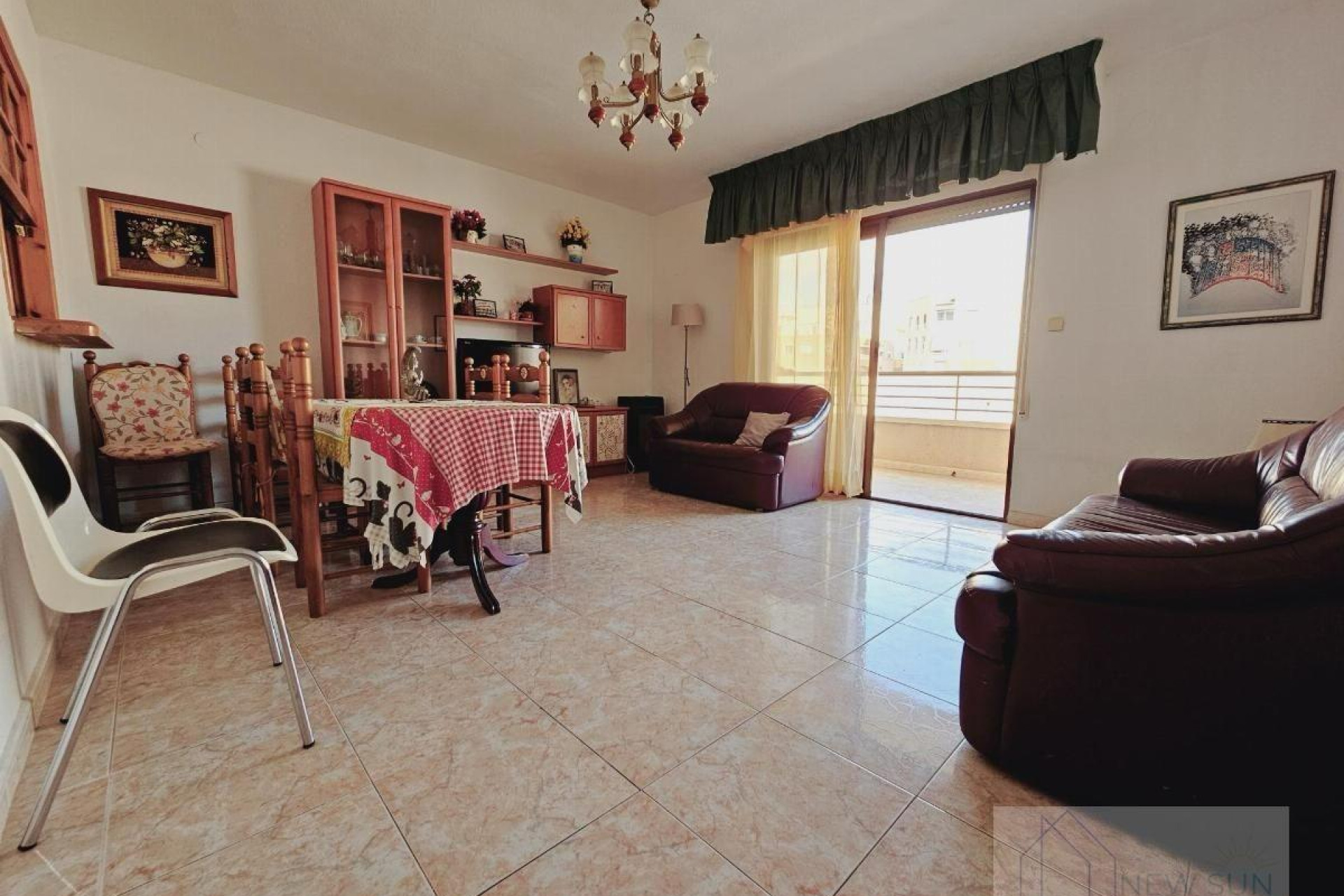 Resale - Apartment  - Guardamar del Segura - Pueblo