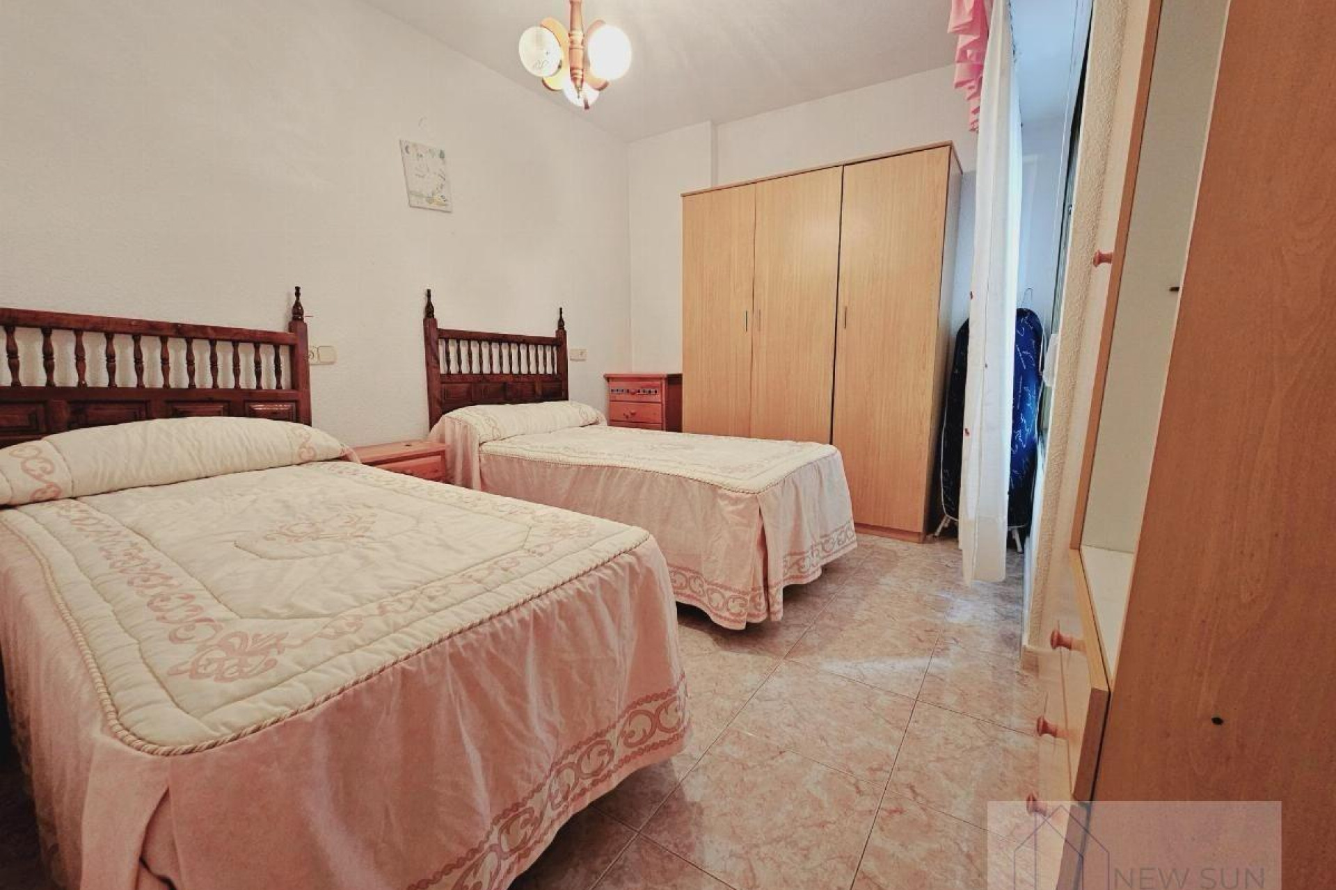 Resale - Apartment  - Guardamar del Segura - Pueblo