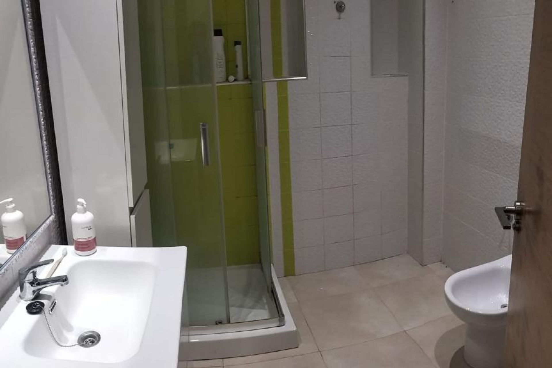 Resale - Apartment  - Guardamar del Segura