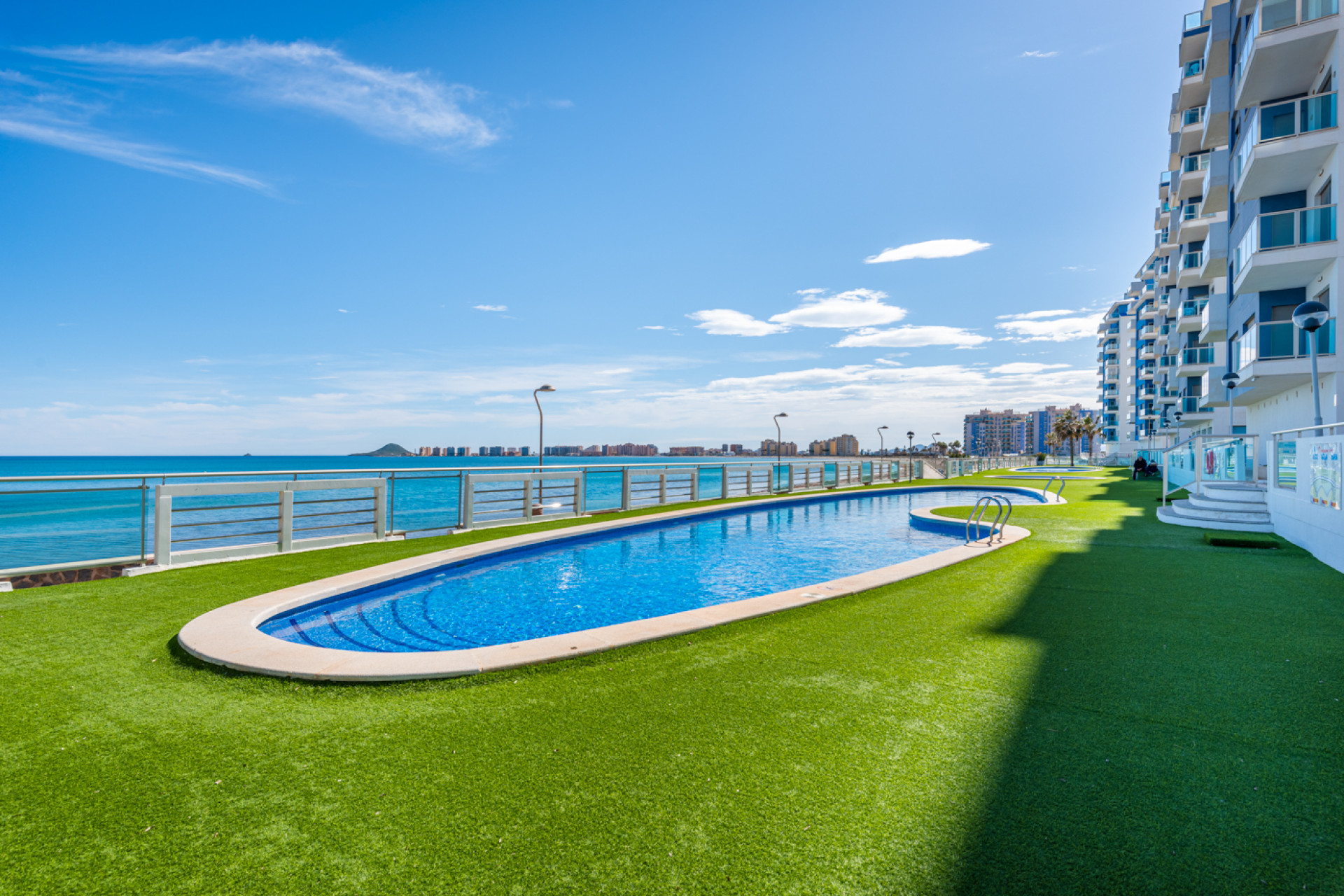 Resale - Apartment  - LA MANGA DEL MAR MENOR - La Manga