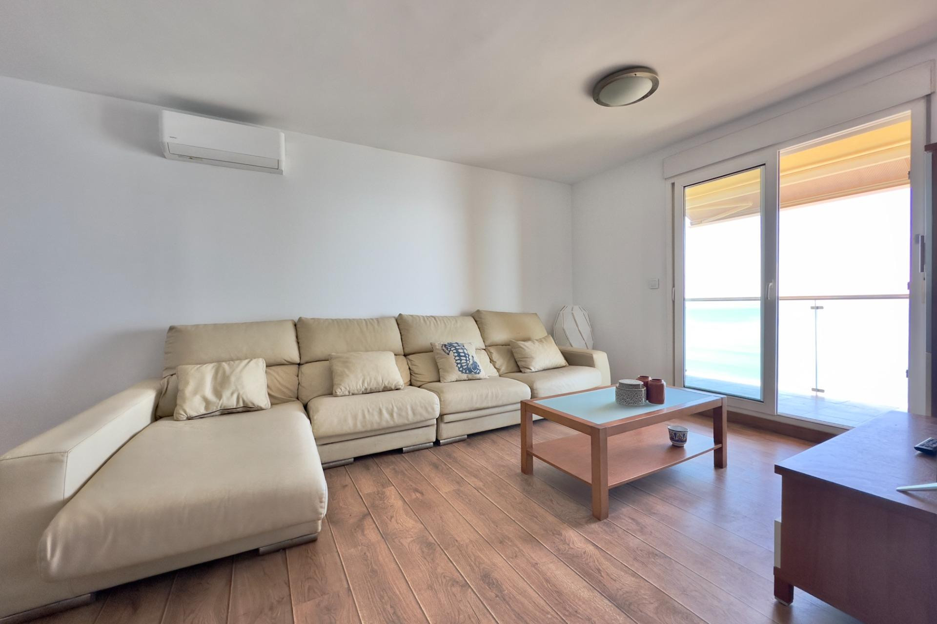 Resale - Apartment  - La Manga del Mar Menor - Playa del Esparto-Veneziola