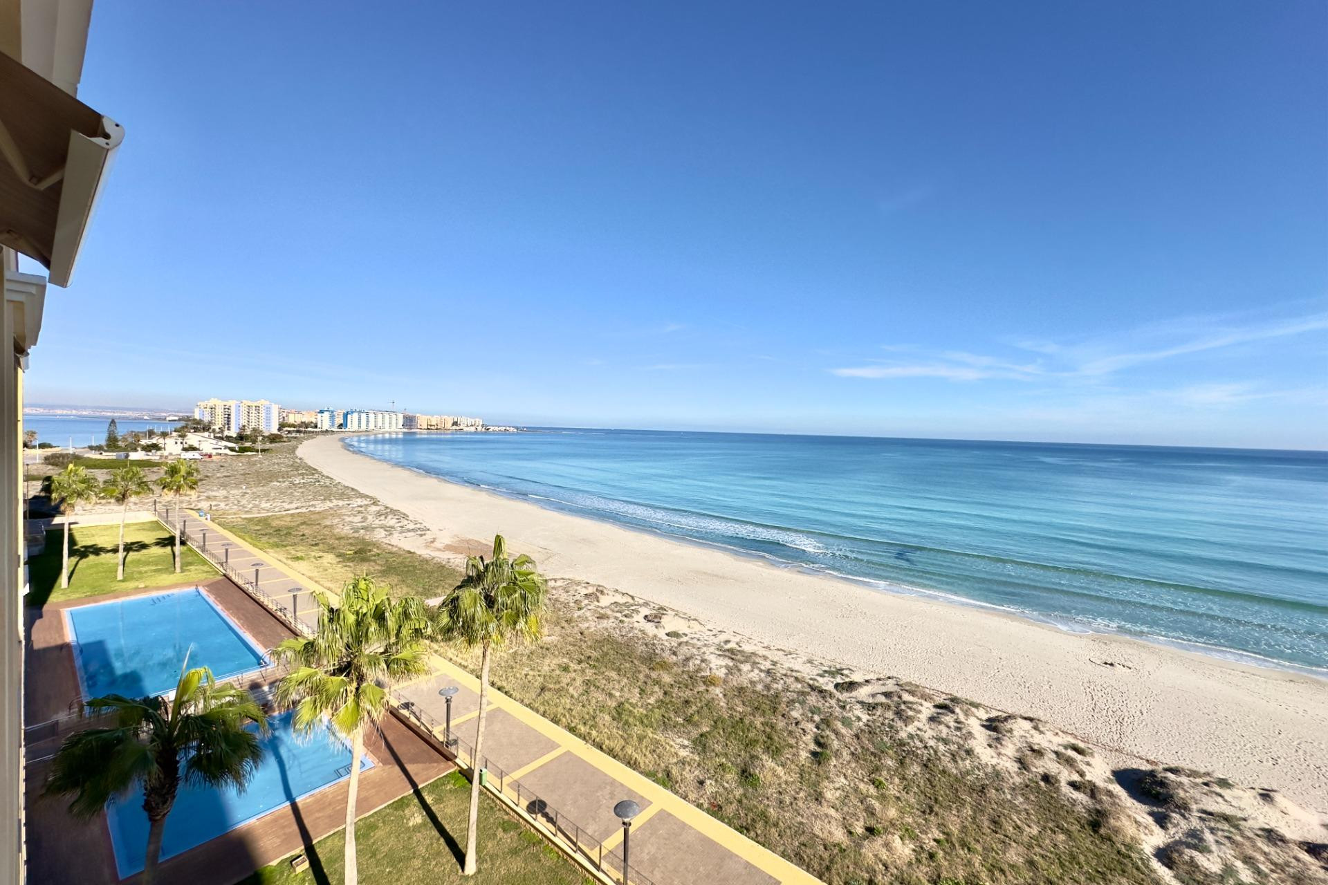 Resale - Apartment  - La Manga del Mar Menor - Playa del Esparto-Veneziola