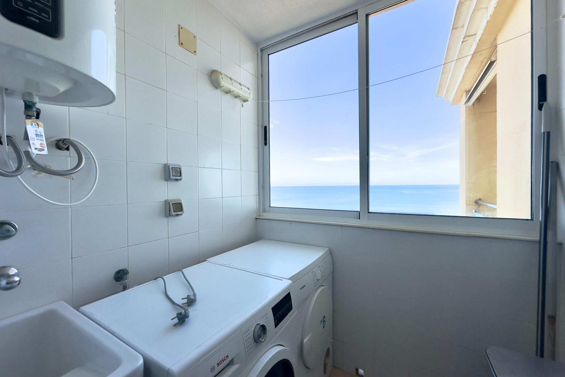 Resale - Apartment  - La Manga del Mar Menor - Playa del Esparto-Veneziola