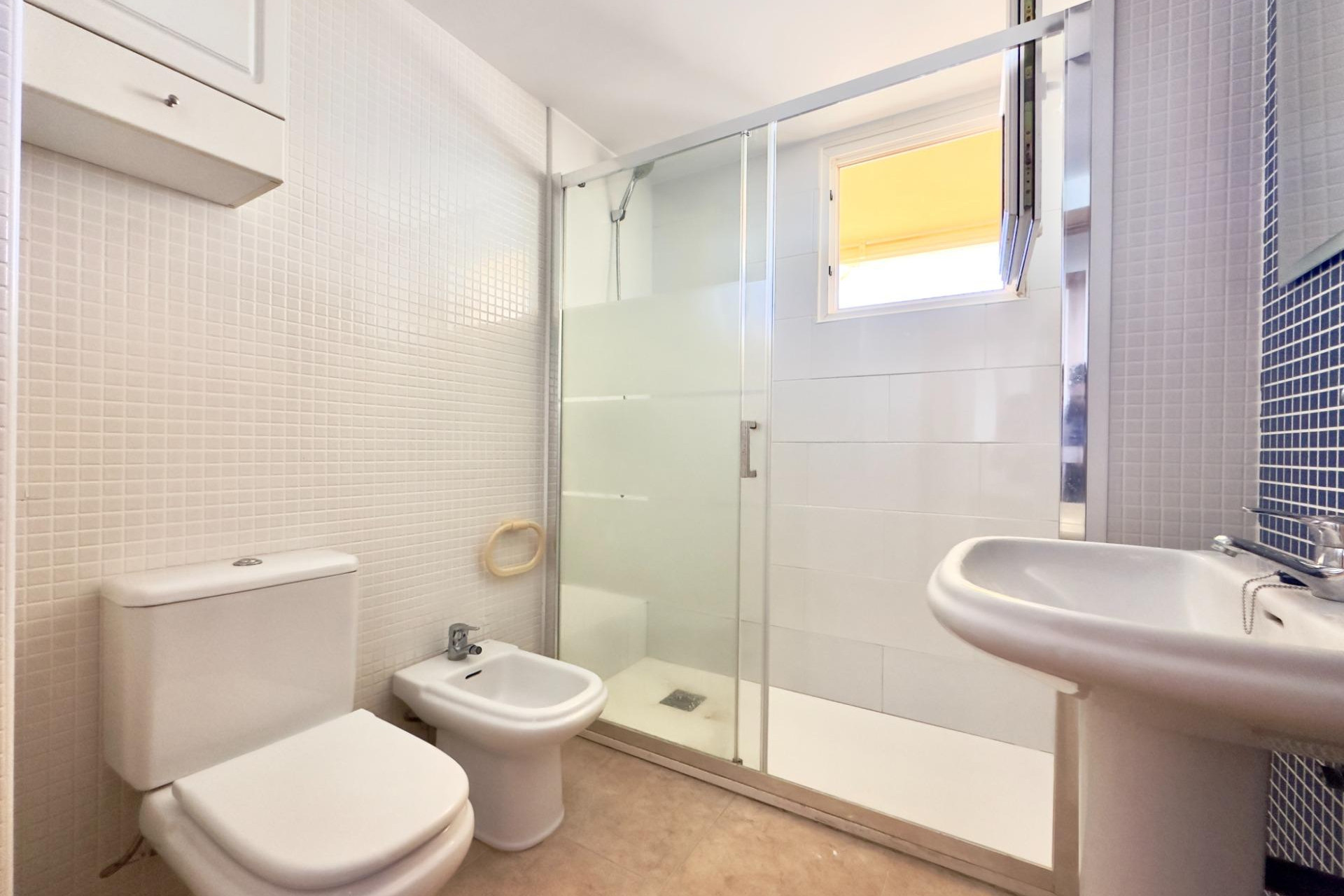 Resale - Apartment  - La Manga del Mar Menor - Playa del Esparto-Veneziola