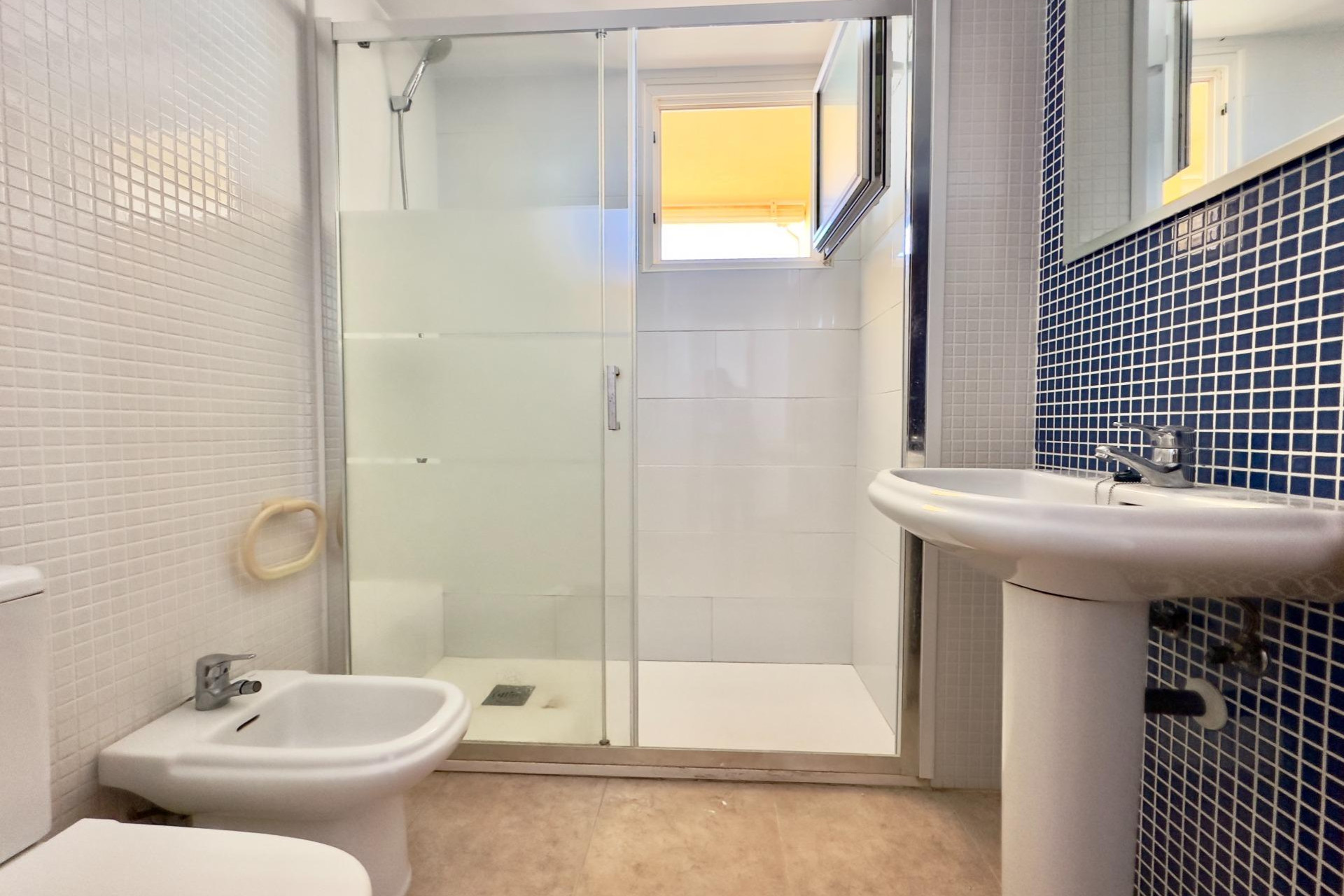 Resale - Apartment  - La Manga del Mar Menor - Playa del Esparto-Veneziola