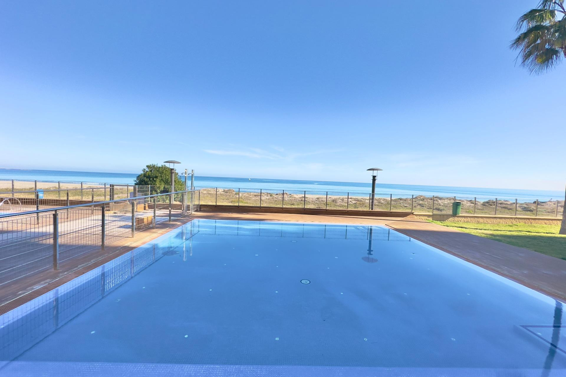 Resale - Apartment  - La Manga del Mar Menor - Playa del Esparto-Veneziola