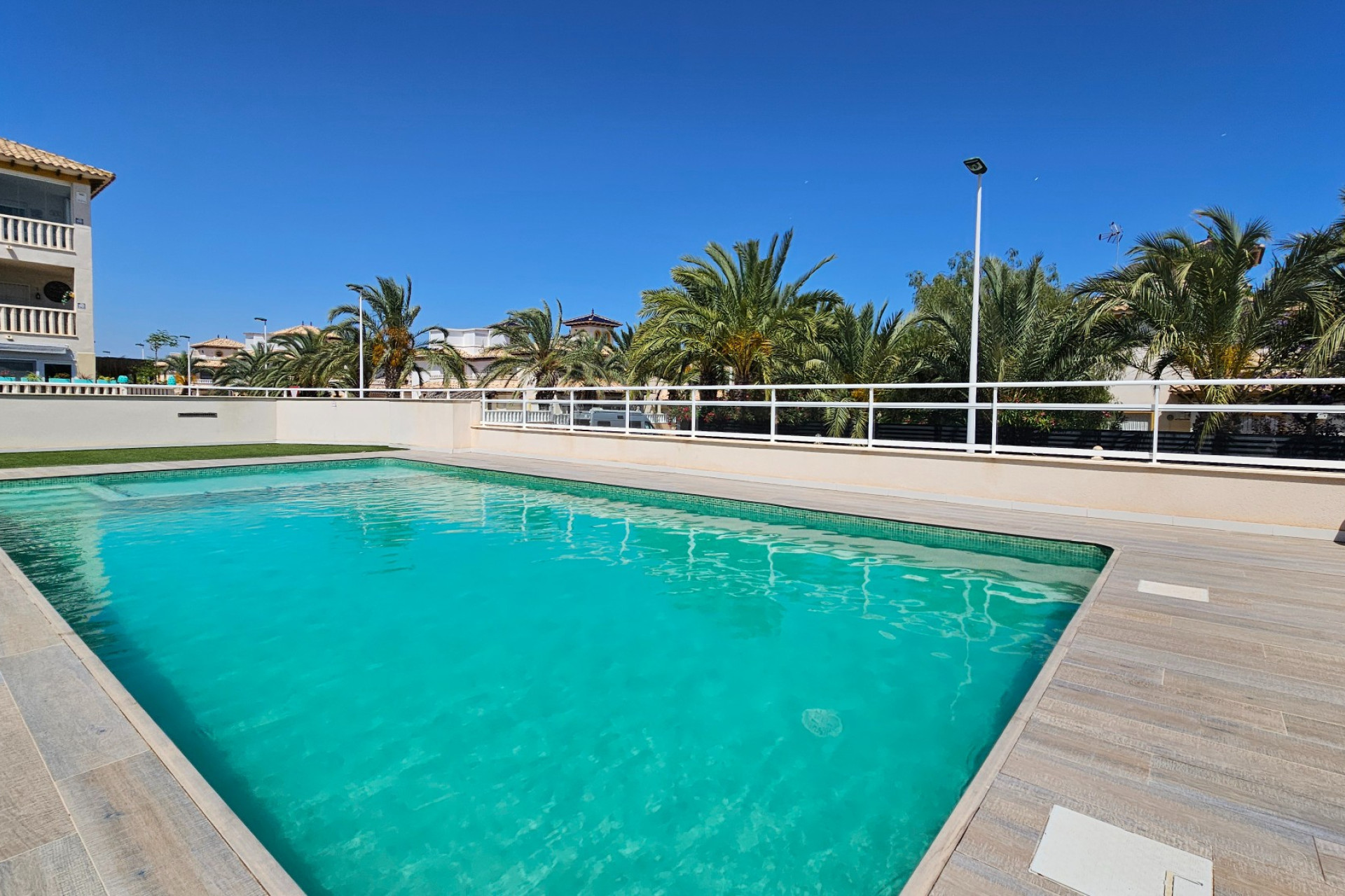 Resale - Apartment  - La Marina - El Pinet