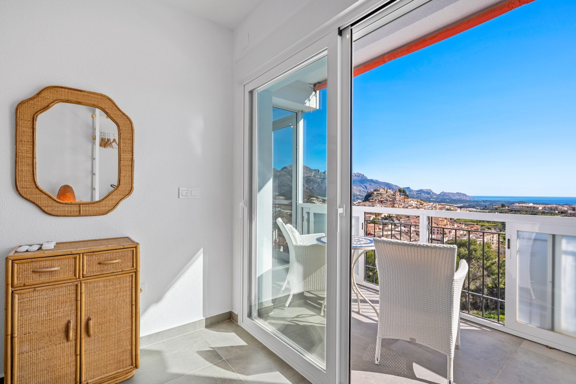 Resale - Apartment  - La Nucia - La Nucia - Town