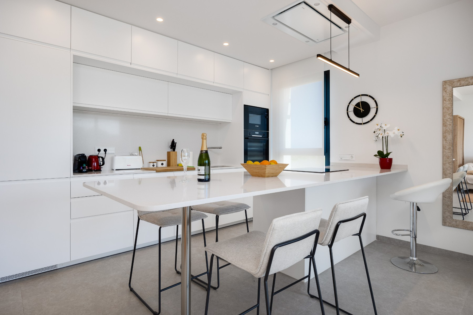 Resale - Apartment  - Las Colinas Golf Resort