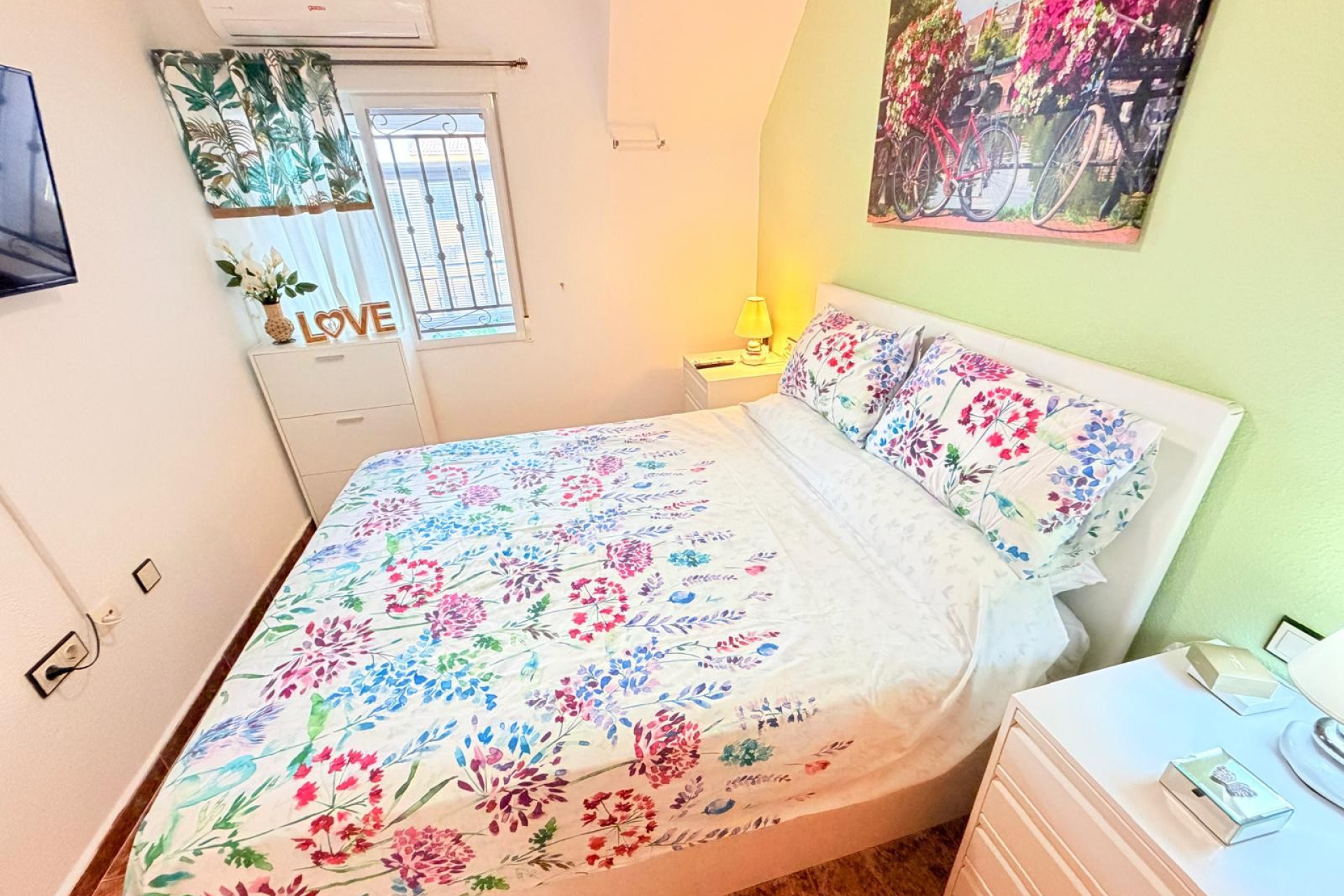 Resale - Apartment  - Los Montesinos - La Herrada
