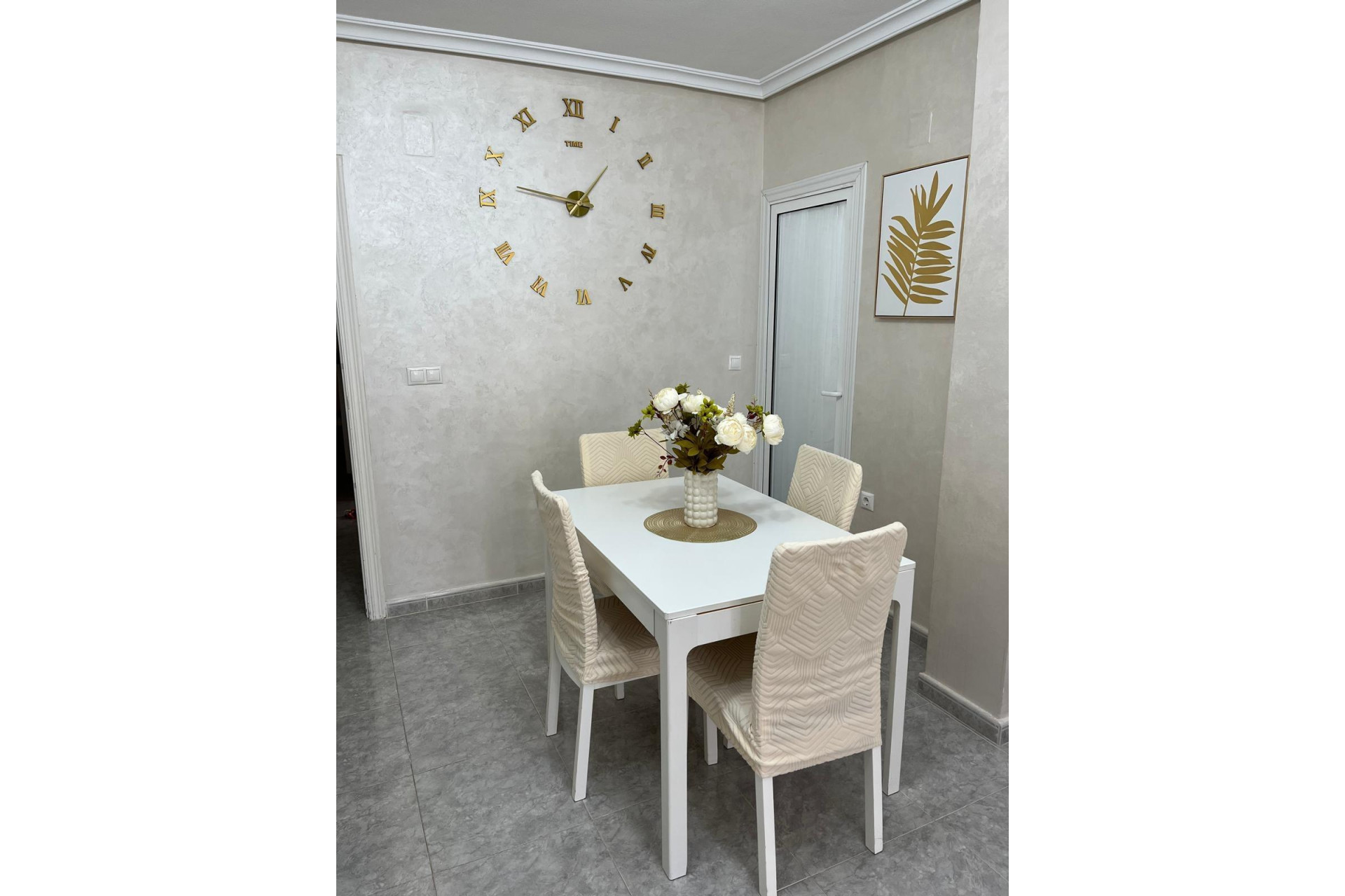 Resale - Apartment  - Los Montesinos - Pueblo 8