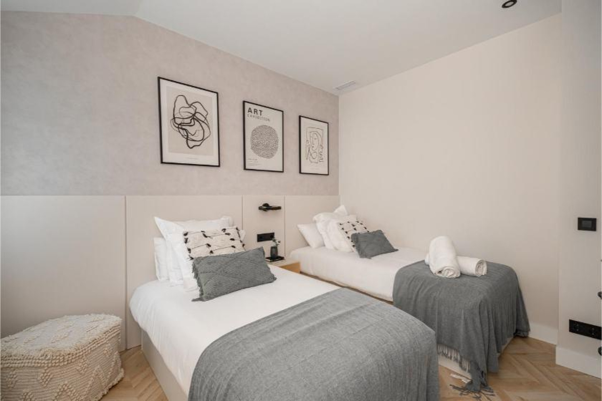 Resale - Apartment  - Madrid - Argüelles