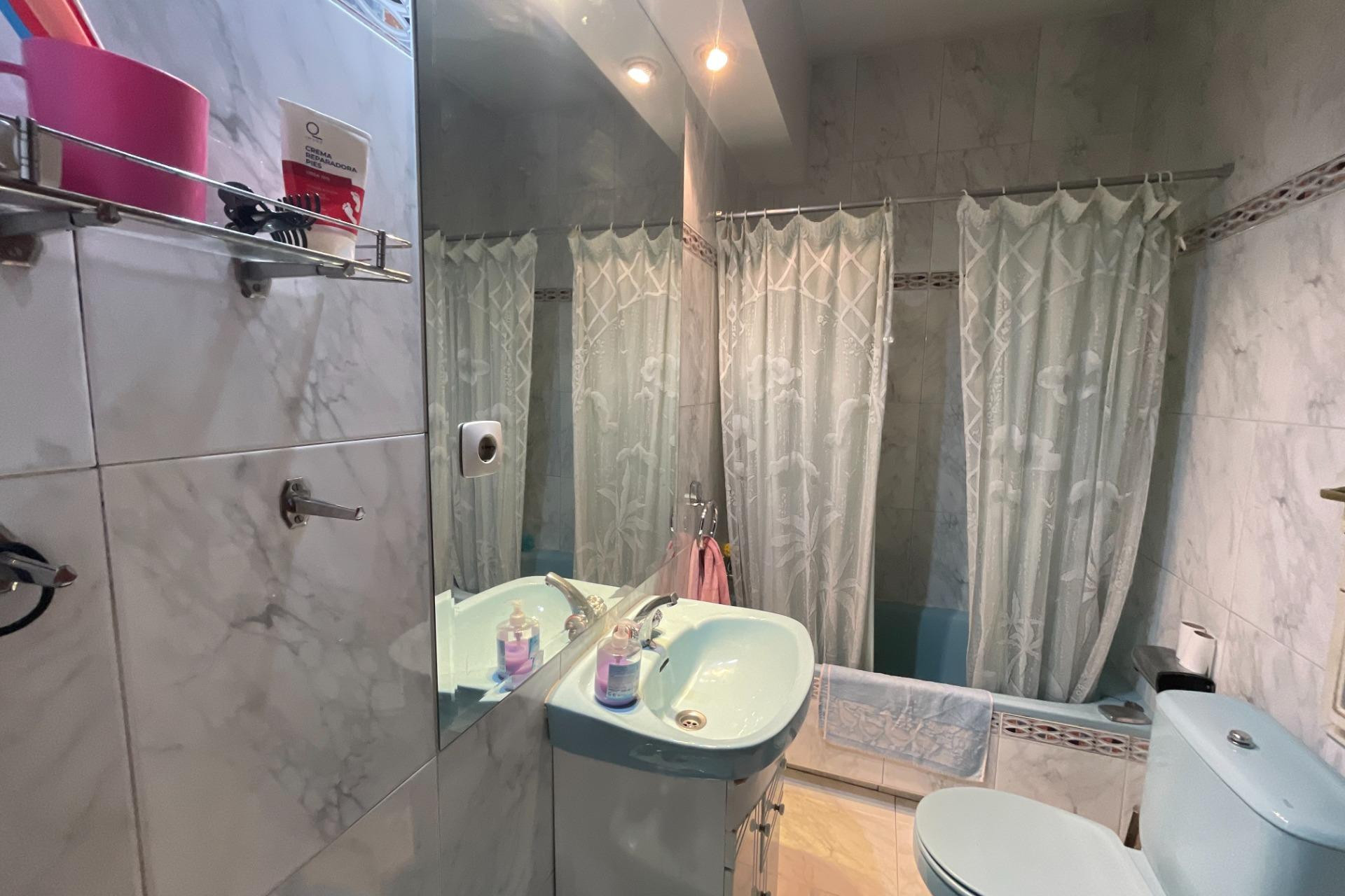 Resale - Apartment  - Madrid - Argüelles