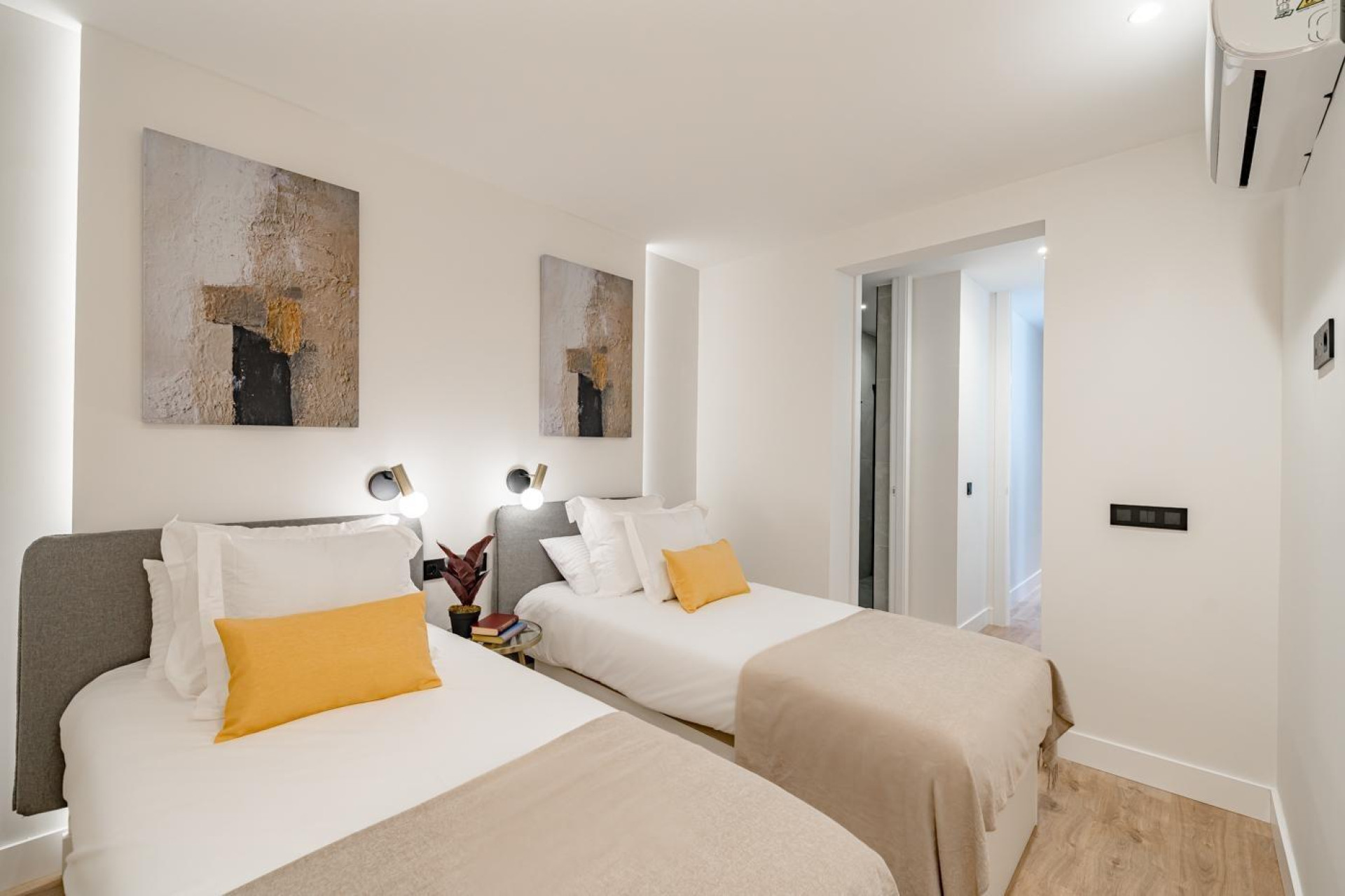 Resale - Apartment  - Madrid - Chueca