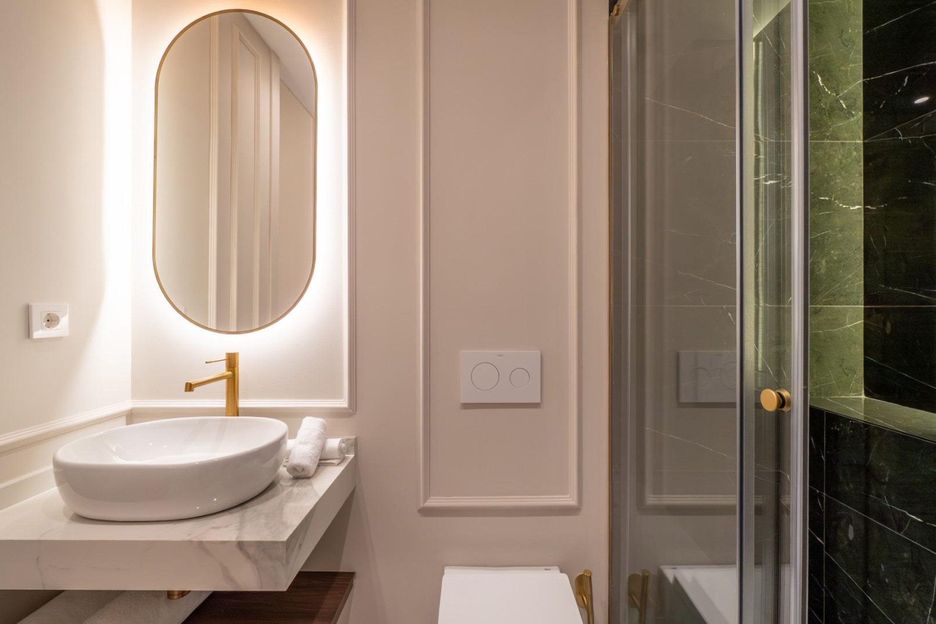 Resale - Apartment  - Madrid - Chueca