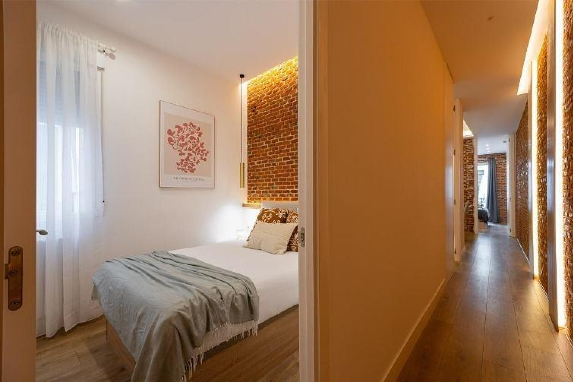 Resale - Apartment  - Madrid - Cortes