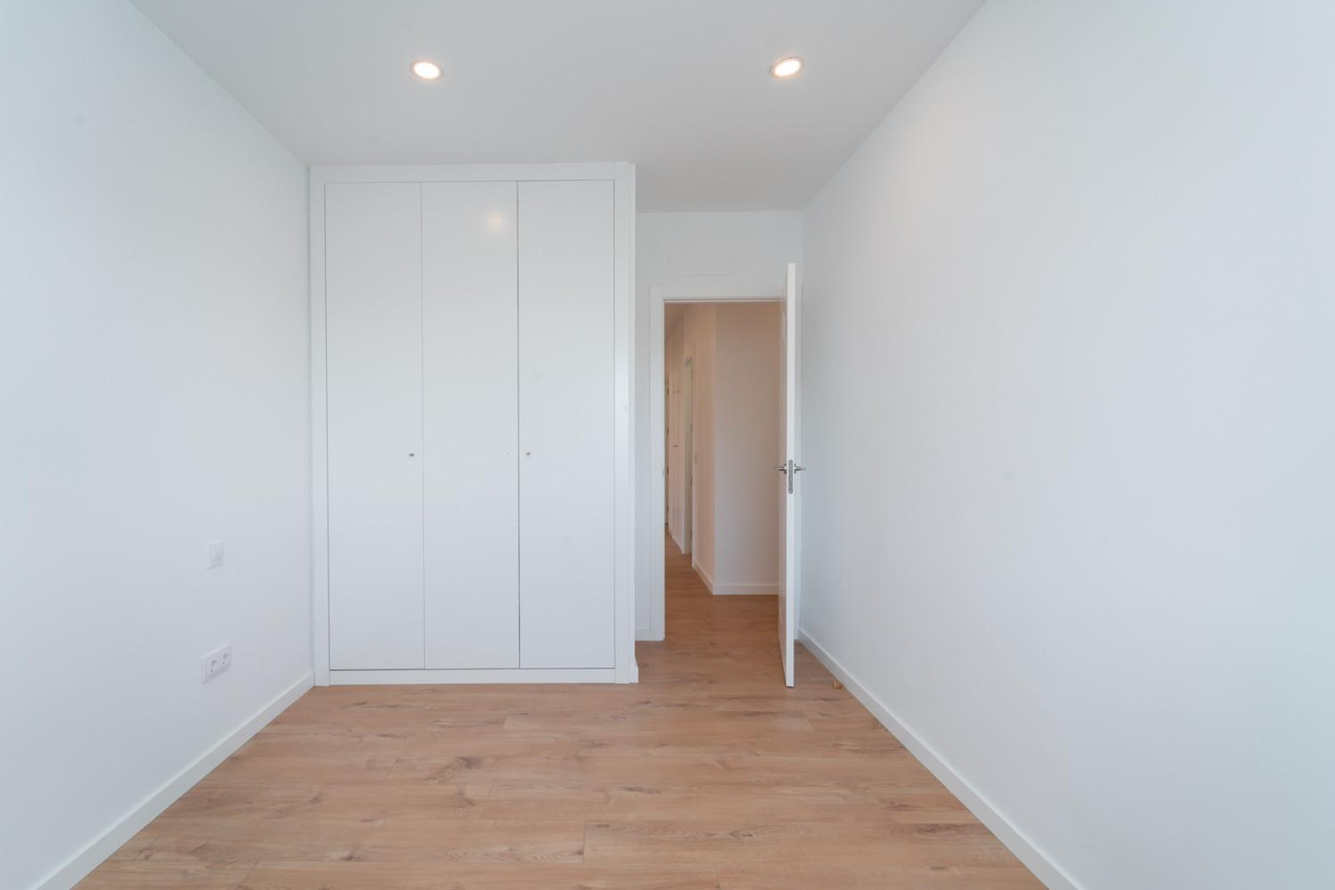 Resale - Apartment  - Madrid - Fuentelarreina