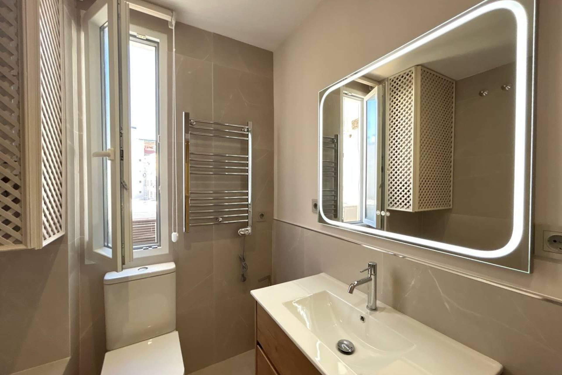 Resale - Apartment  - Madrid - Goya