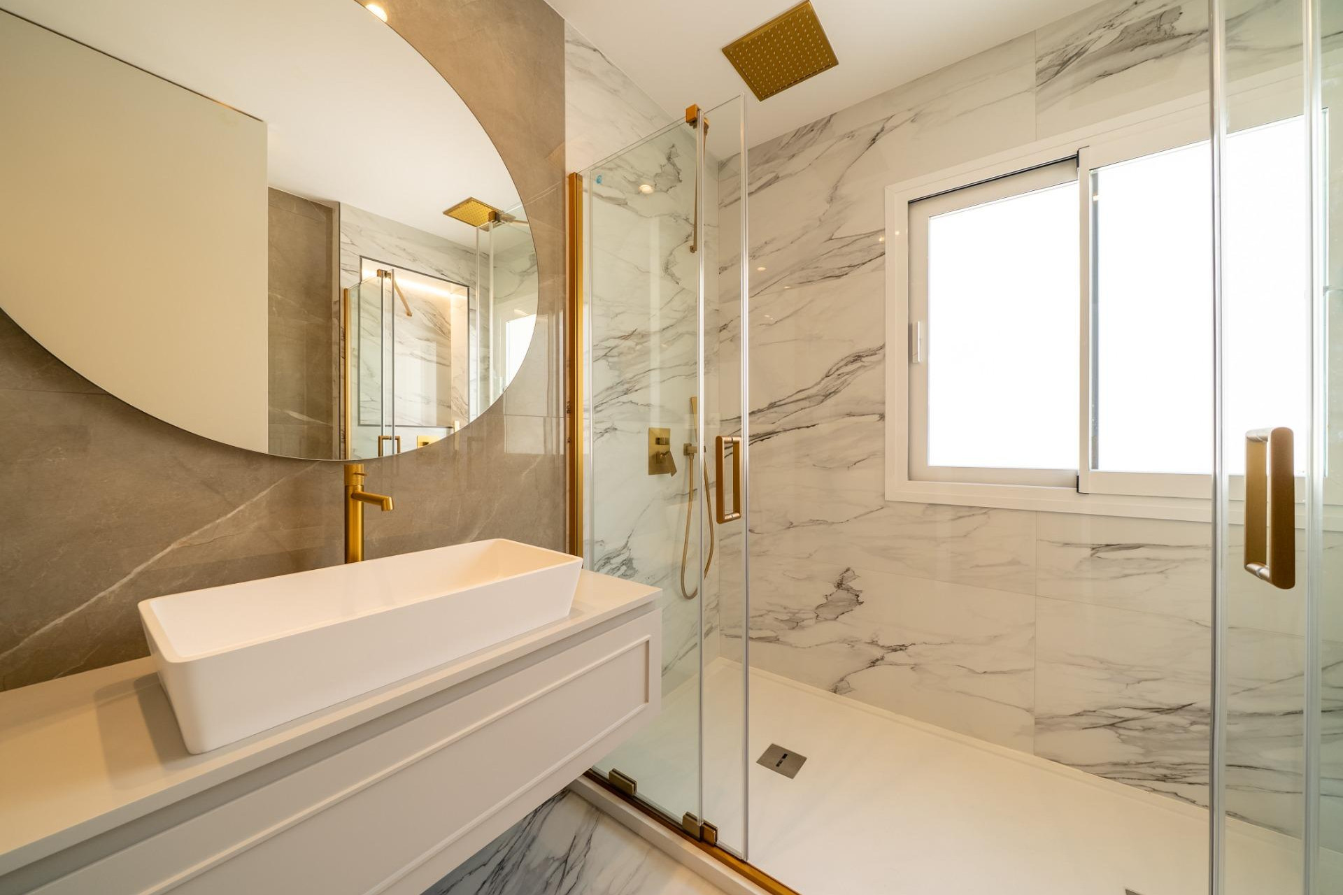 Resale - Apartment  - Madrid - Goya