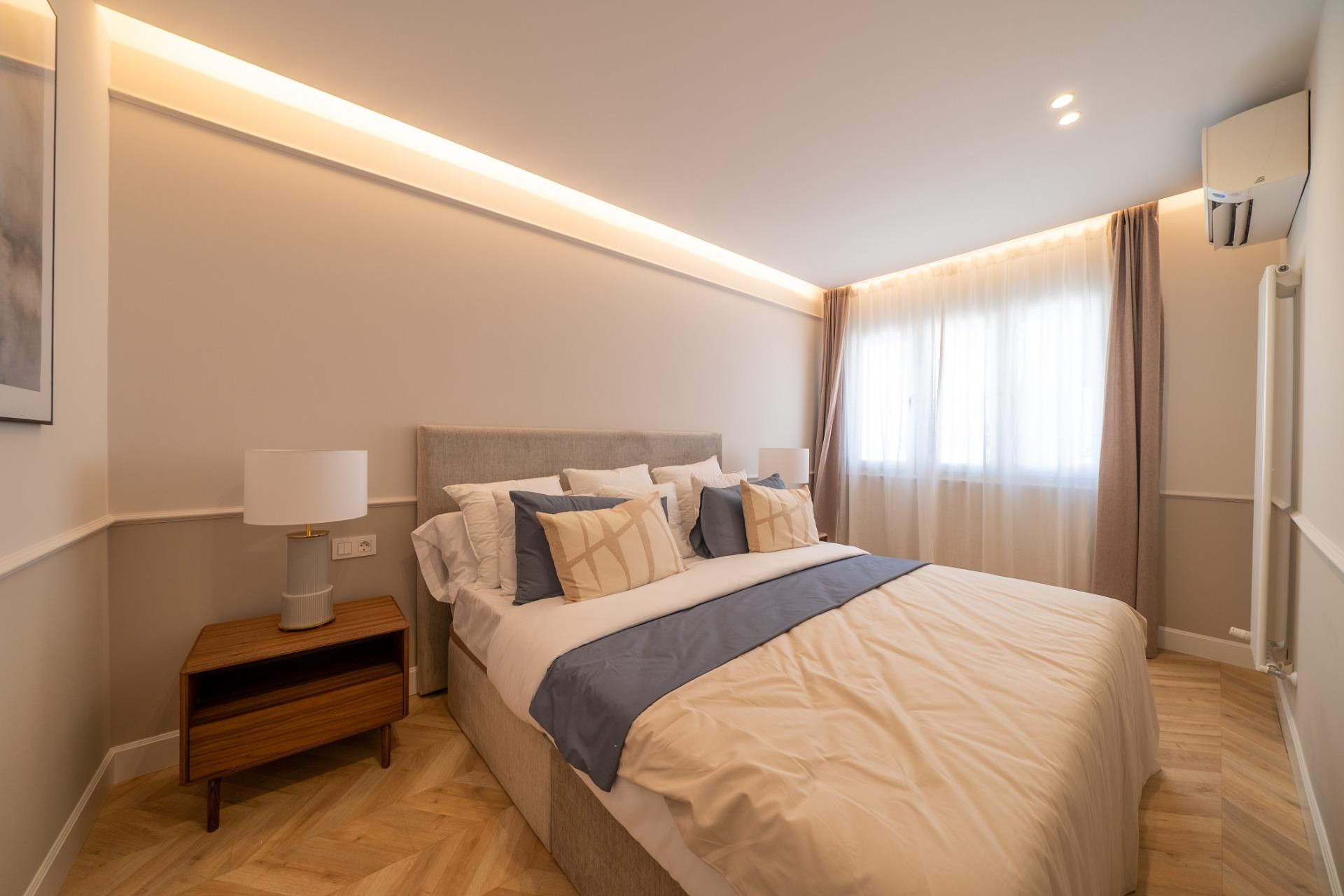 Resale - Apartment  - Madrid - Goya