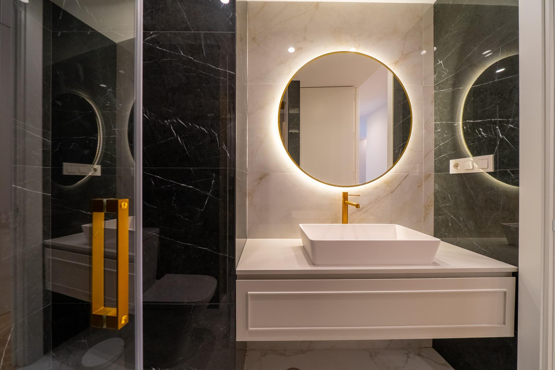 Resale - Apartment  - Madrid - Goya